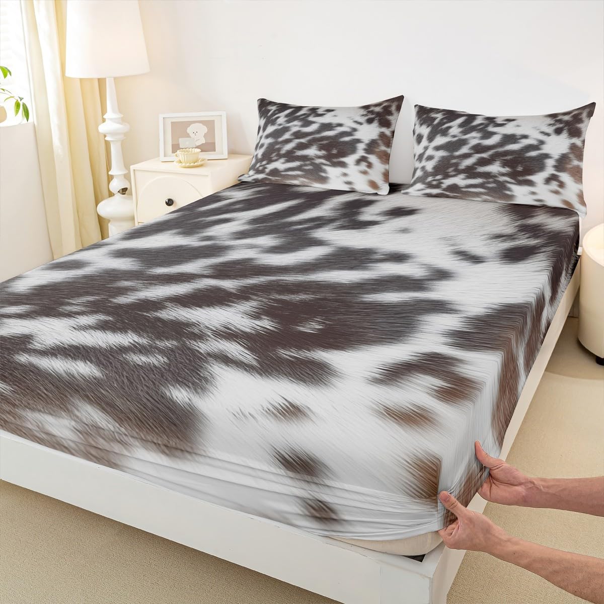 Brown Cowhide Bedding,Aztec Black White Aztec Cow Print Bed Sheet Set King,Western Farm Animal Bed Sheets for Kids Boys Girls Men Women,Rustic Cowboy Cow Fur Fitted Sheet & Flat Sheet 4 Pcs