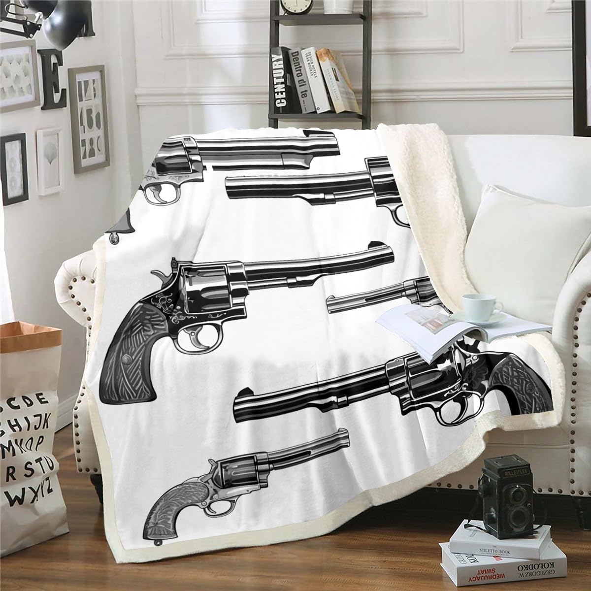 Feelyou Men Pistol Printed Fleece Blanket - Retro Guns Pattern Sherpa Throw for Sofa Couch - Adult Peacemaker Design Fuzzy Mechanical Gun Warm Plush Room Decor - 50"x60"
