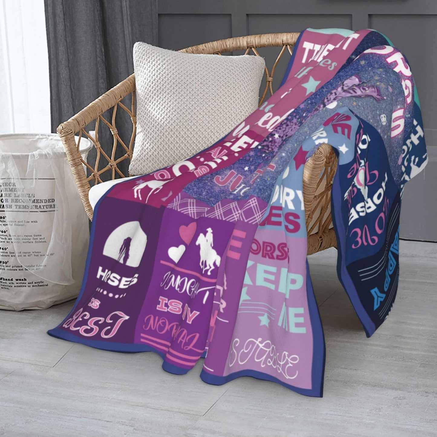 yhogxte Horse Gifts for Horse Lovers Girls Women, Just A Girl Who Loves Horses Christmas Blankets 50"x40"