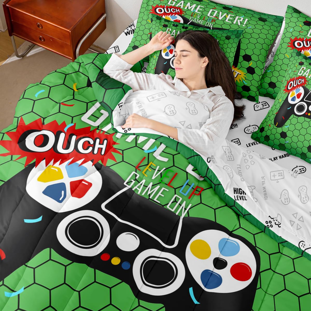jejeloiu Gamer Comforter Set with Sheets 7 Piece Twin Size Gaming Bedding Set for Kids Boys Girls Game Room Decor Bed in a Bag Room Decor Soft Lightweight Microfiber
