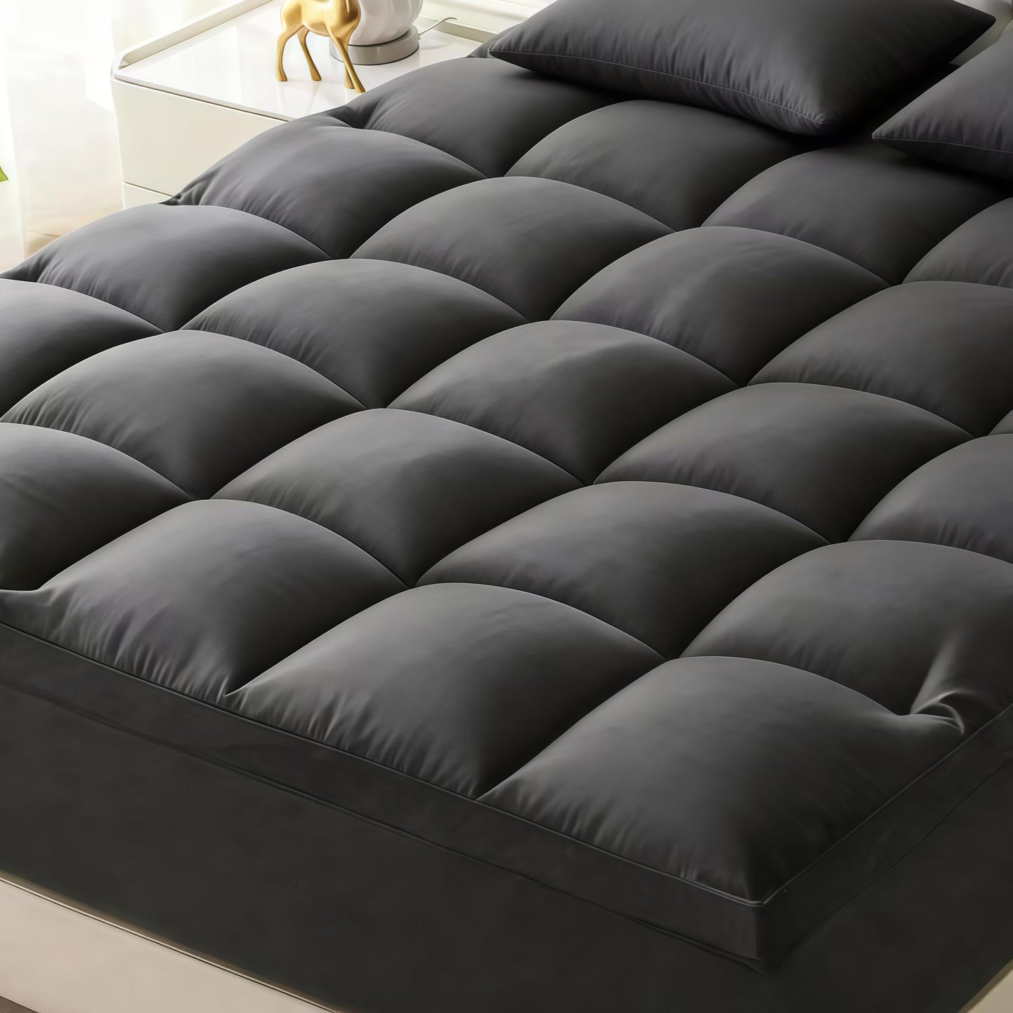 Thick Mattress Topper Full with Deep Pocket, Extra Pillow Top Mattress Pad, Breathable & Cooling Mattress Cover, Fits 8-21 Inch, Soft Support for Back Pain Relief, Mattress Protector (Full, Black)