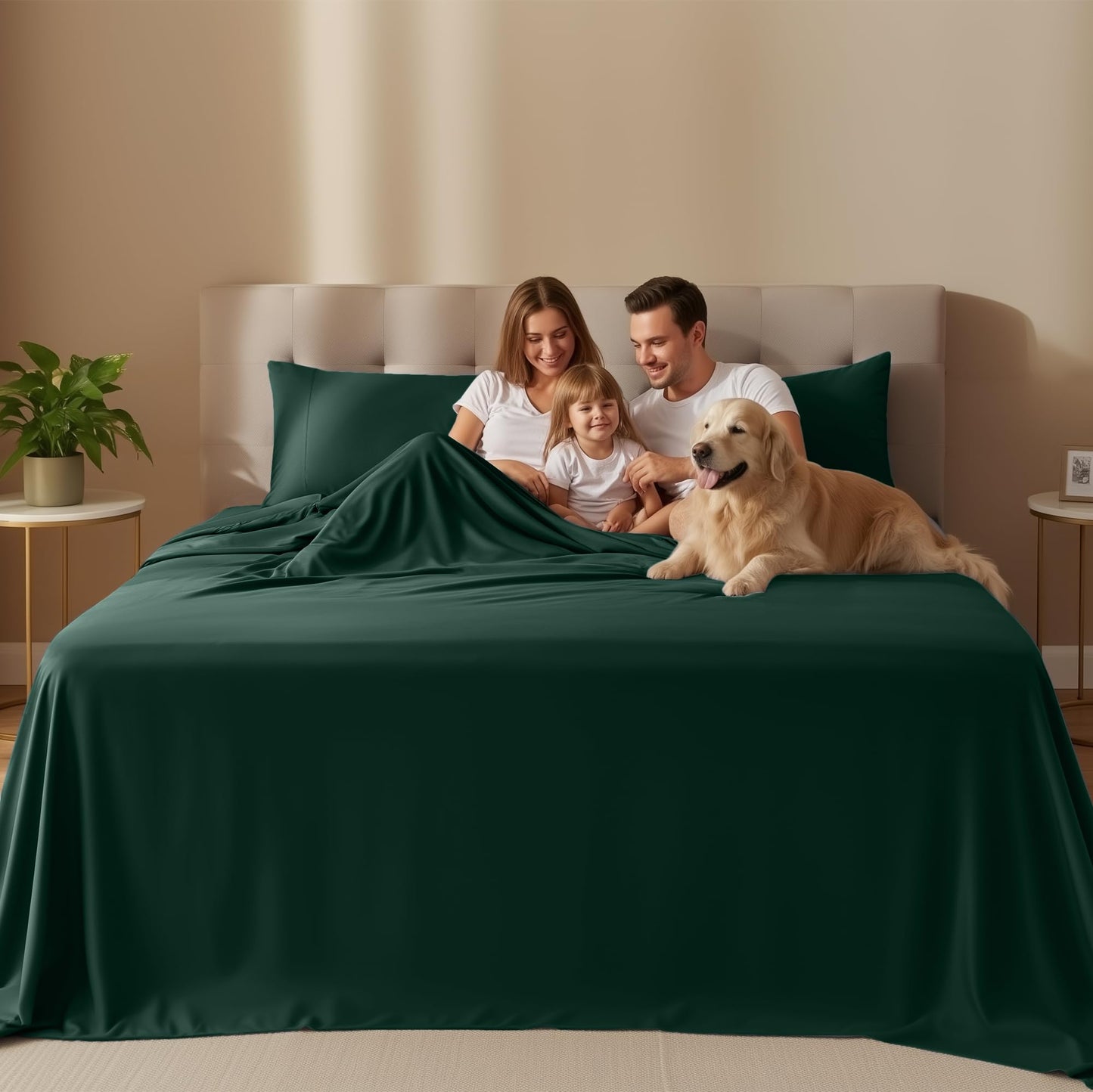 Utopia Bedding Queen Size Sheet Set – 4 Piece Bed Sheets, Soft and Breathable Microfiber, Includes 1 Fitted Sheet, 1 Flat Sheet and 2 Pillowcases – Oeko Tex (Emerald Green)