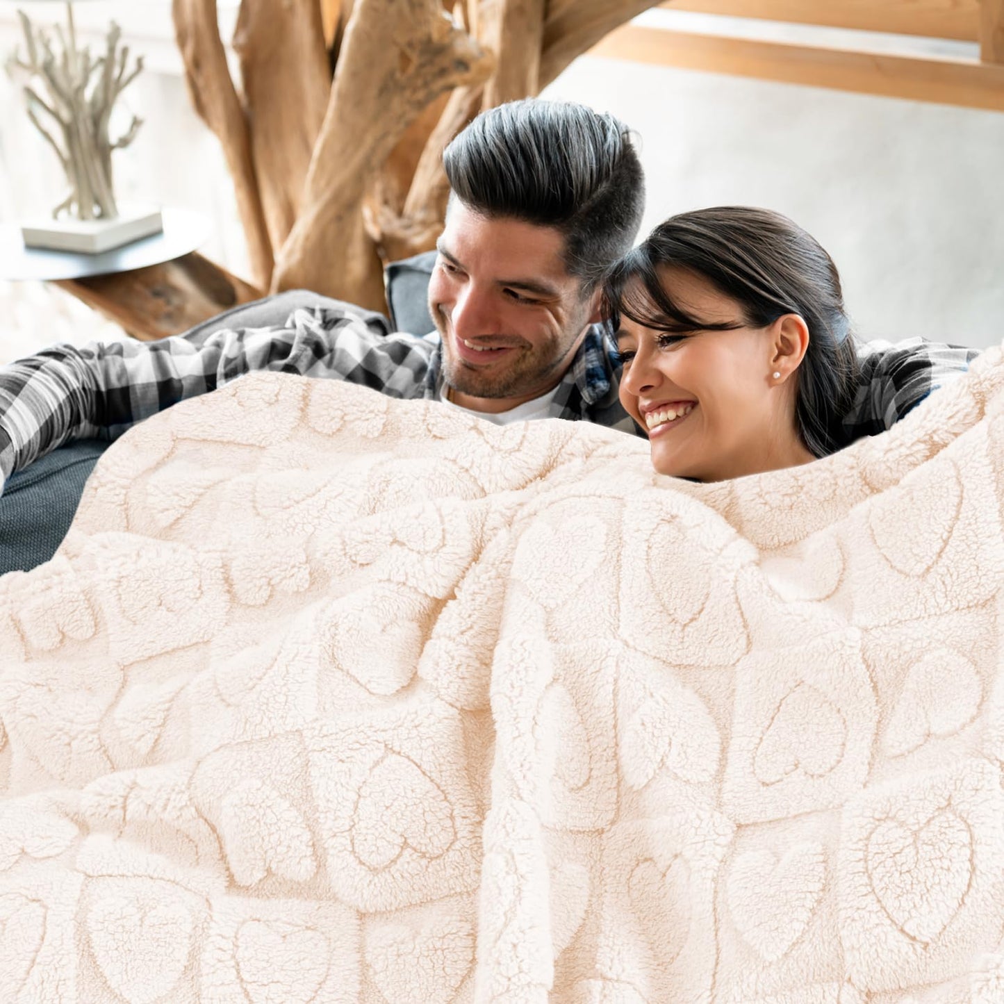 MACEVIA Heart Blanket Throws for Women, Love Blanket Heart Blankets for Her Wife Girlfriend Mom Super Soft & Warm Fuzzy Fleece Blanket for Couch Sofa Bed 280gsm (Beige, 50"X60")