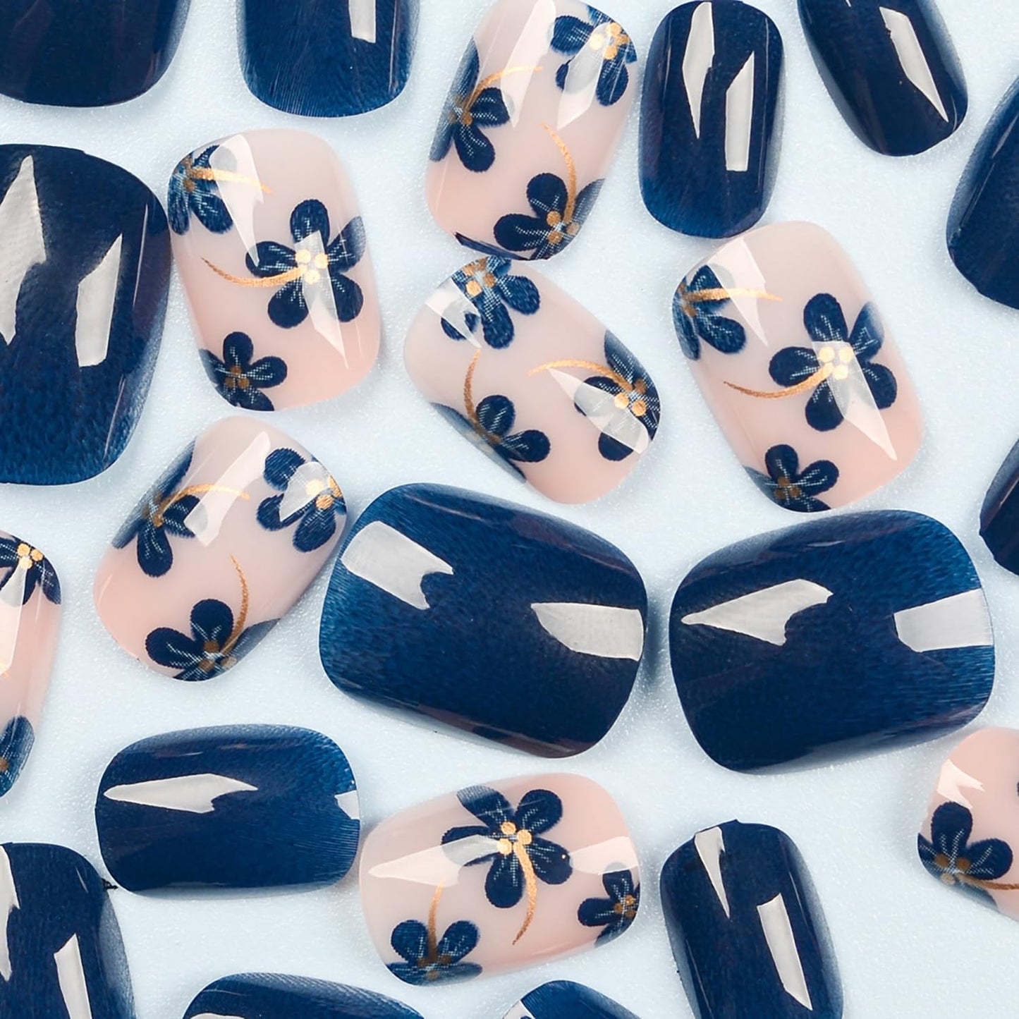 Flower Press On Nails Short Blue Fake Nails Square Spring Nails Press Ons Artificial Acrylic False Nails With Blue Flowers Designs Full Cove Glue On Nails Summer Stick On Nails For Women 24Pcs