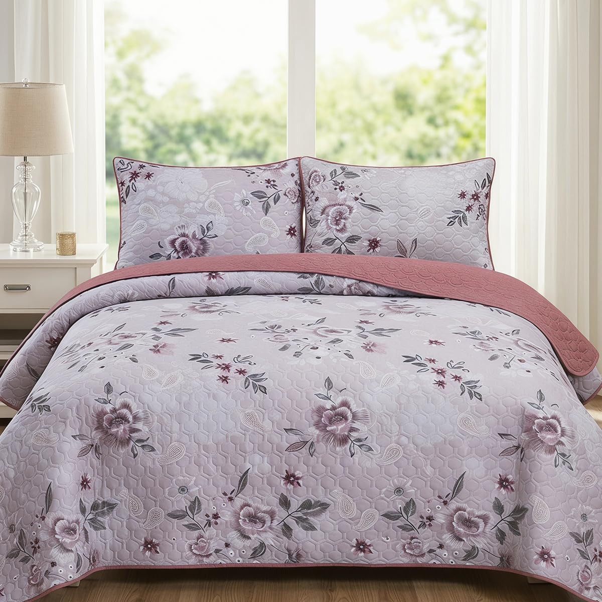 SANOCAY Boho Floral Quilt Set King Size, 3 Piece Lightweight Summer Bedding Set with 2 Pillow Shams, Soft Reversible Microfiber Bedspread, Farmhouse Coverlet for All Season (Dark Purple Rose, King)