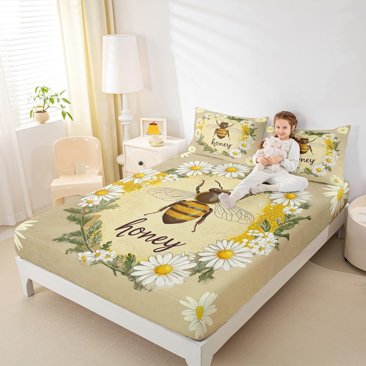 Erosebridal Kawaii Honey Bee Bedding Set Queen Cute Geometric Honeycomb Bed Sheets Farm Rustic Daisy Sheet Set for Kids Girls Teen Women,Soft Honey Bee Fitted Sheet + Flat Sheet + 2 Pillow Cases