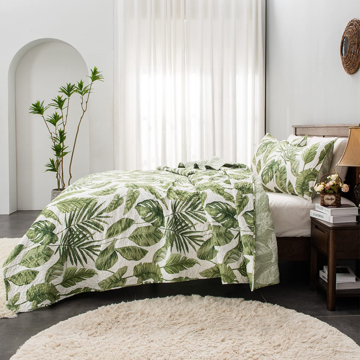 HORIMOTE HOME Tropical Plants Quilt Set Queen Size 3 Pieces, Green Palm Leaves Rainforest Style Fine Printed Reversible Bedspreads Bedding Sets, Soft and Lightweight Bed Coverlet for All Season