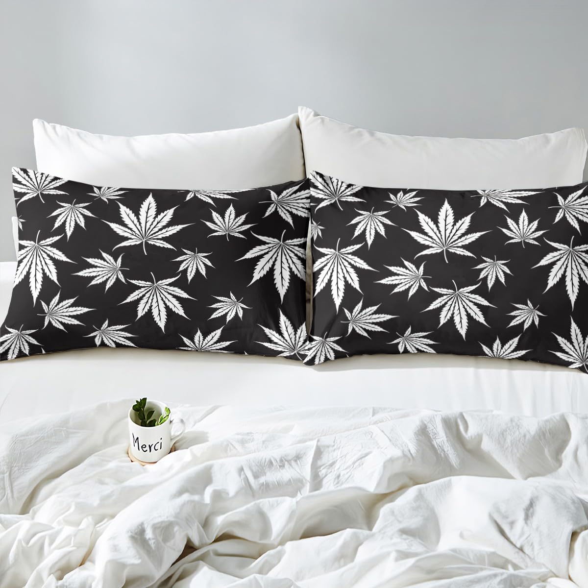 Cannabis Leaf Duvet Cover Black White Marijuana Leaf Printed Comforter Cover King Size Marijuana Weed Leaf Bedding Set Stylish Simple Smoky Trippy Leaves Quilt Cover Gothic Nature Plants Bedspread