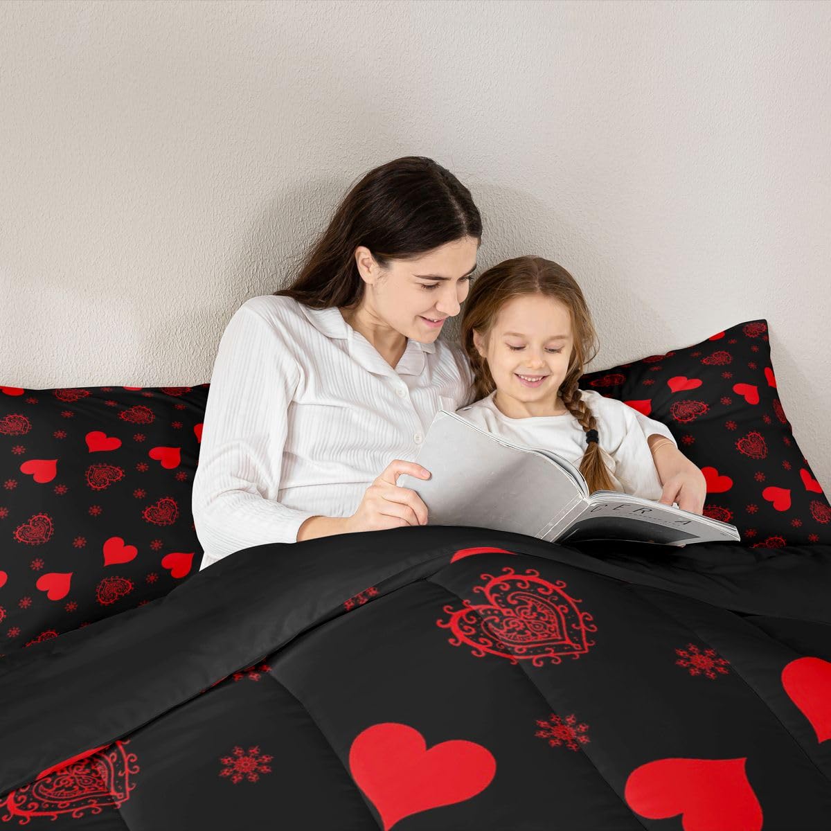Erosebridal Romantic Love Comforter Set Queen Size Paisley Love Heart Bedding Set for Girls Women Valentine Day Comforter for Couples Bedroom Red and Black Quilt Duvet All Season