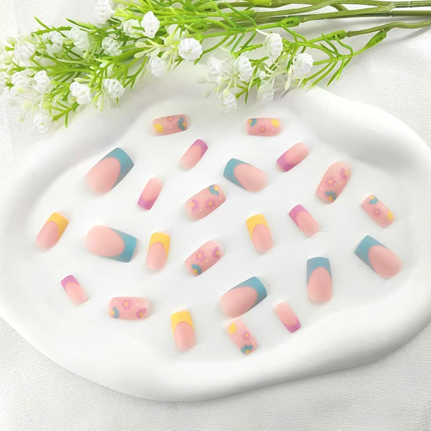 Medium Press on Nails Square French Tip Fake Nails with Flowers Design False Nails Pink Full Cover Acrylic Nails Press ons Matte Glue on Nails for Girls and Women 24Pcs