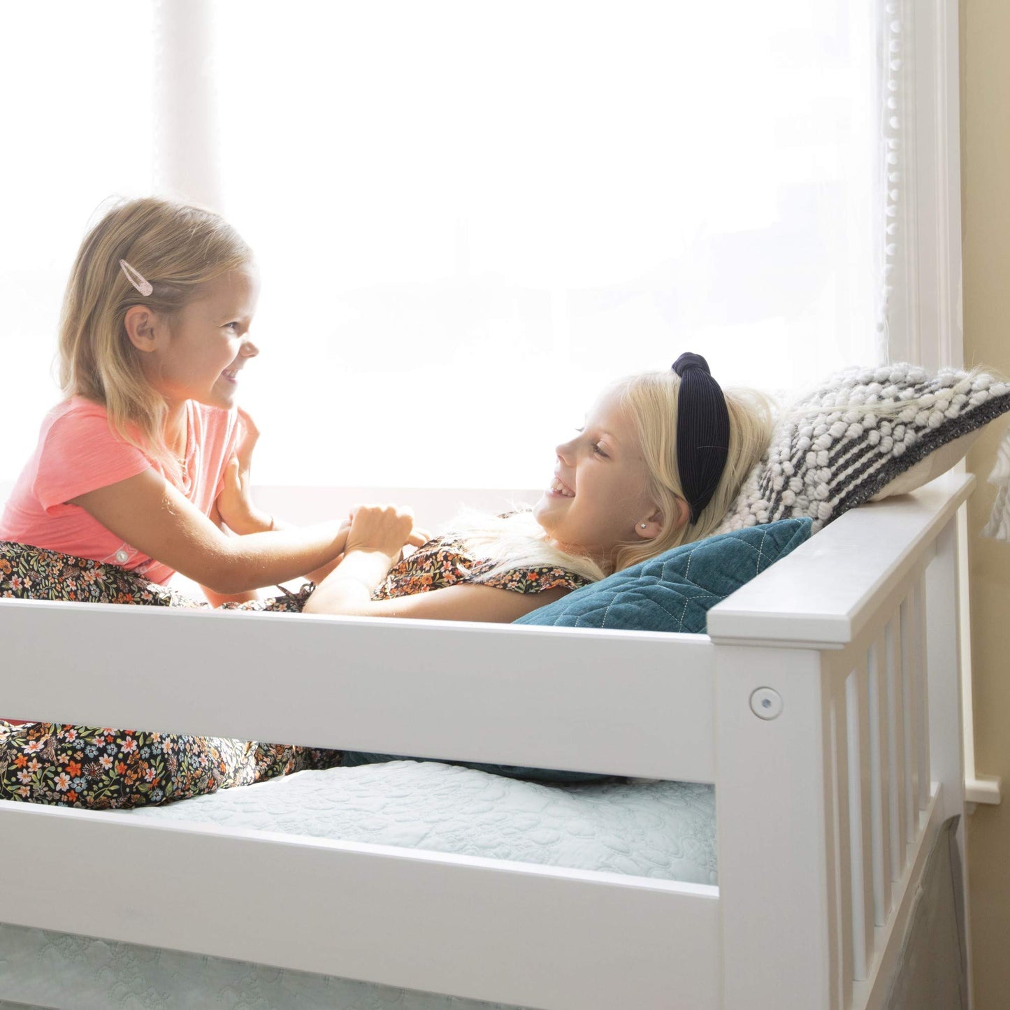 Max & Lily Low Loft Bed, Twin Bed Frame For Kids, White
