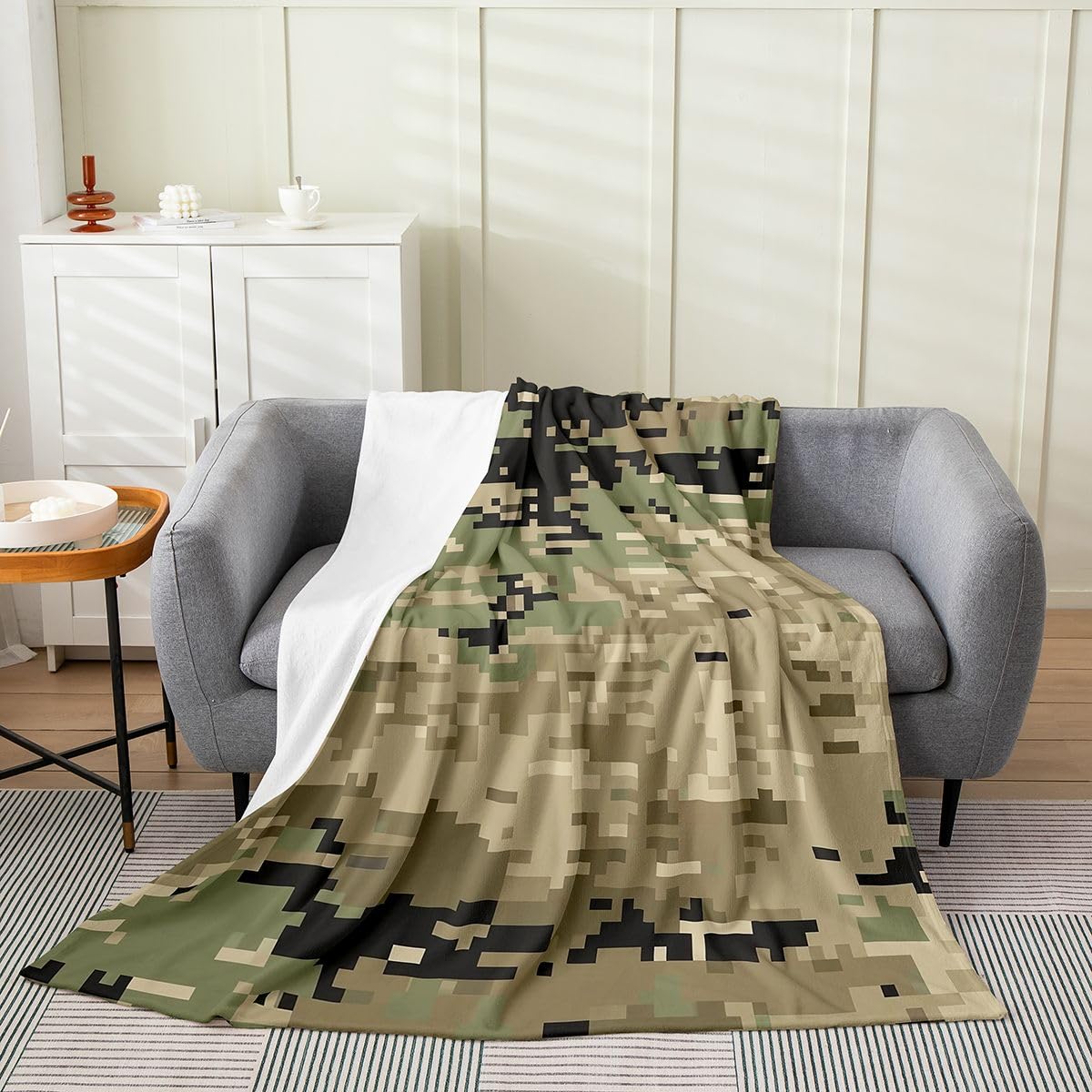 jejeloiu Camouflage Print Flannel Fleece Throw Blanket Camo Baby 30"x40" Army Camo Fleece Throw Blanket for Kids Women Men Military Style for Bed Couch Chair Living Room Bedroom Decor