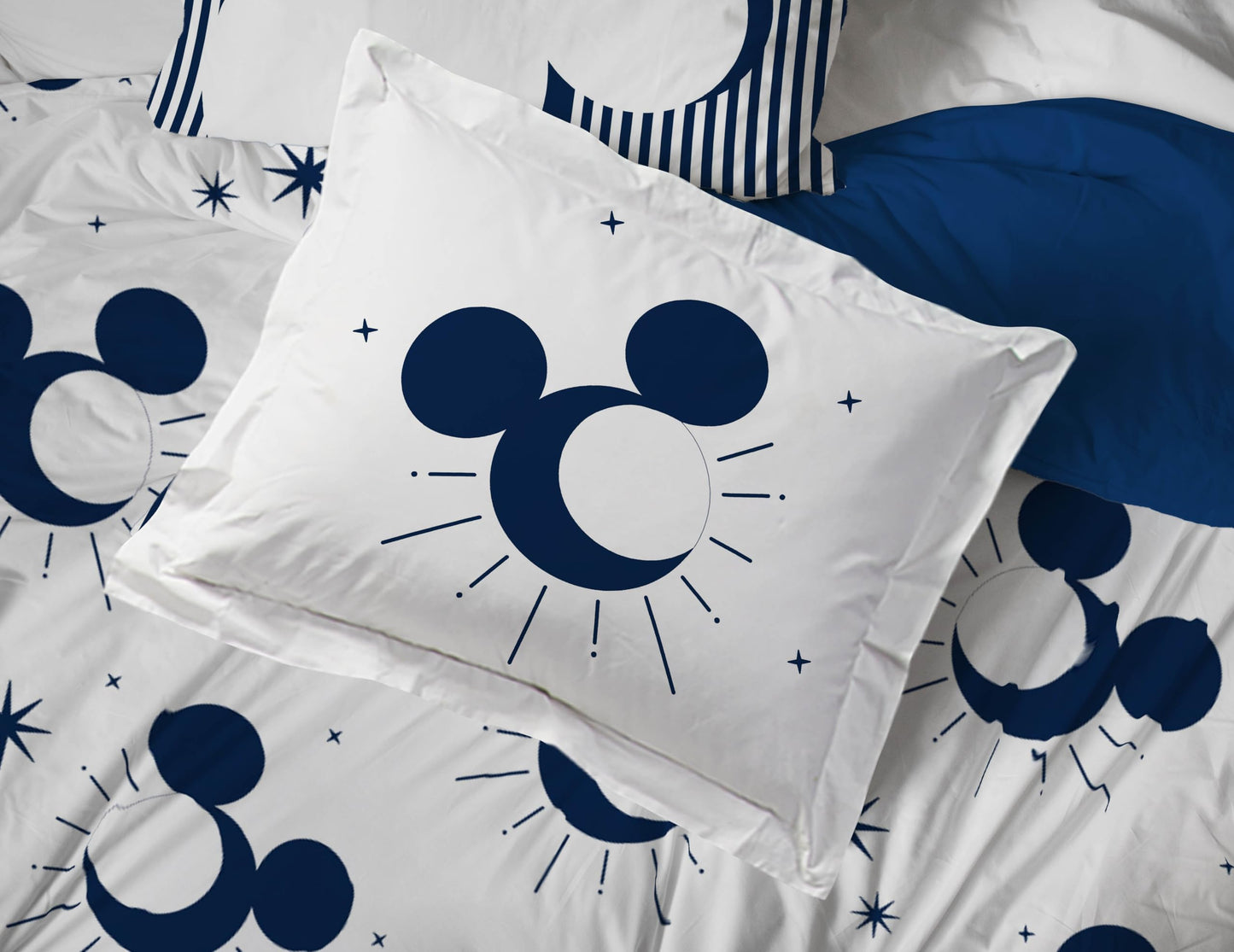 Jay Franco Disney Mickey Mouse Queen Comforter Set - 7 Piece Bedding Includes Sheet Set & Pillow Covers - Super Soft Cozy Celestial Bedding
