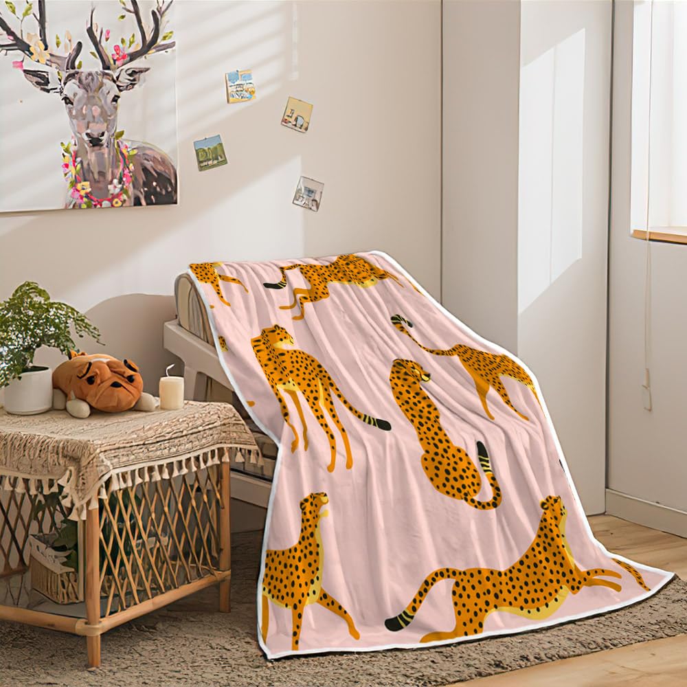 Uokiuki Boho Leopard Throw Blankets, Tropical Animal Cheetah Cozy Warm Bed Couch Blanket, Pink White Fleece Flannel Throws to Decorate the Room and Bedroom