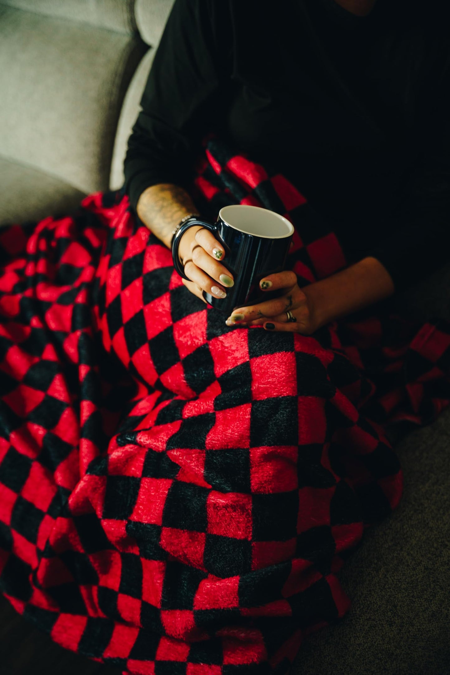 Checkered Fleece Blanket - Cozy Flannel Chessboard Lightweight - Super Soft Warm Throw Blanket - Decorative - Perfect for Camping Home Bed Couch Sofa - All Seassons (Red, 50''x60'')