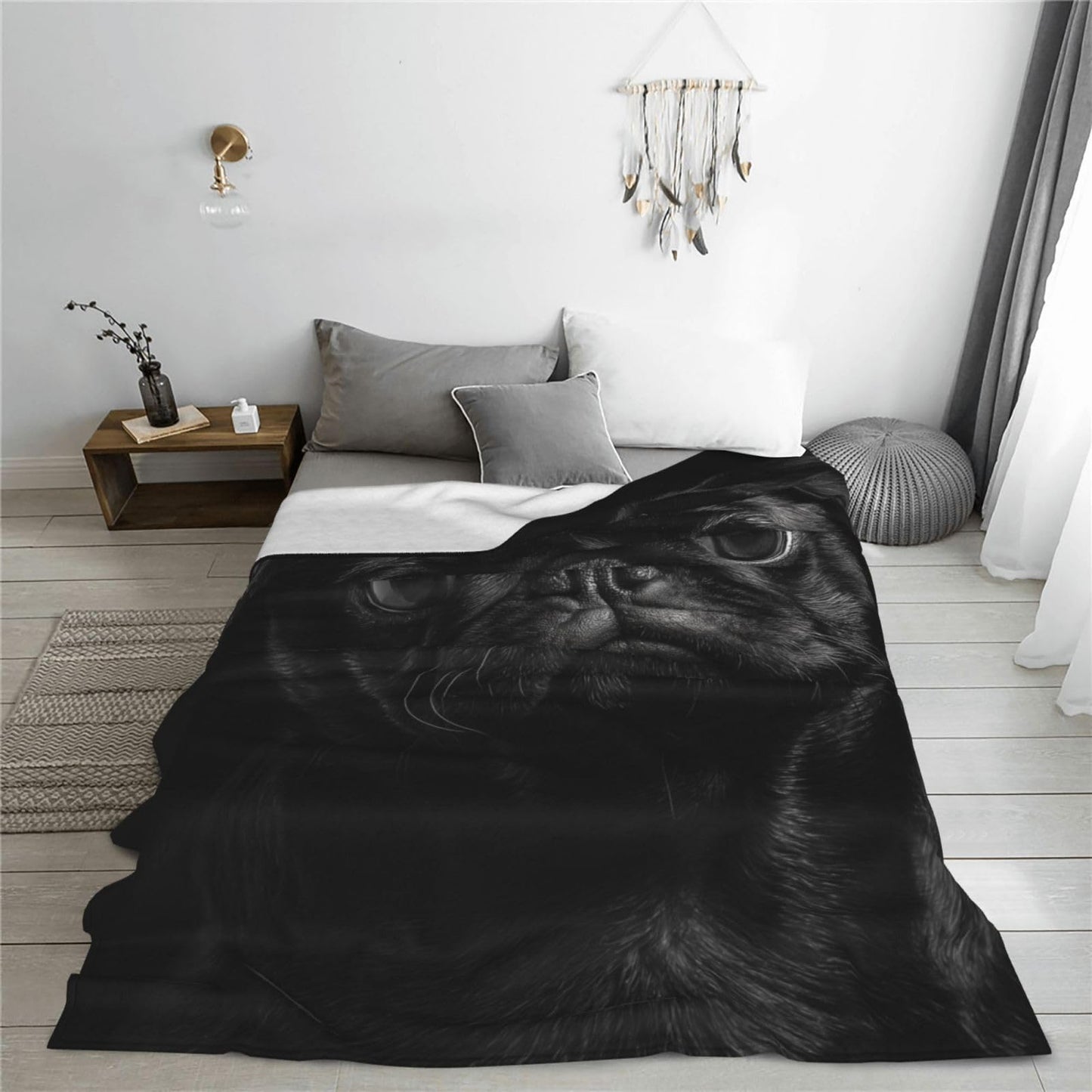 TZJCCMAY Black Pug Blanket for Women, Cute Dog Throw Blankets Soft Lightweight Flannel Throws for Bed Sofa Home Decor, Gifts for Girls Kids, 50x60in