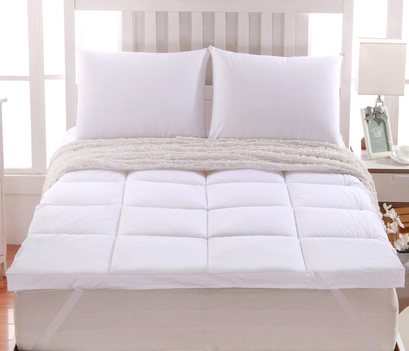 Abripedic Plush Cotton Mattress Topper, King, 2 Inches Hypoallergenic Overfilled Down Alternative Anchor Bands Mattress Topper