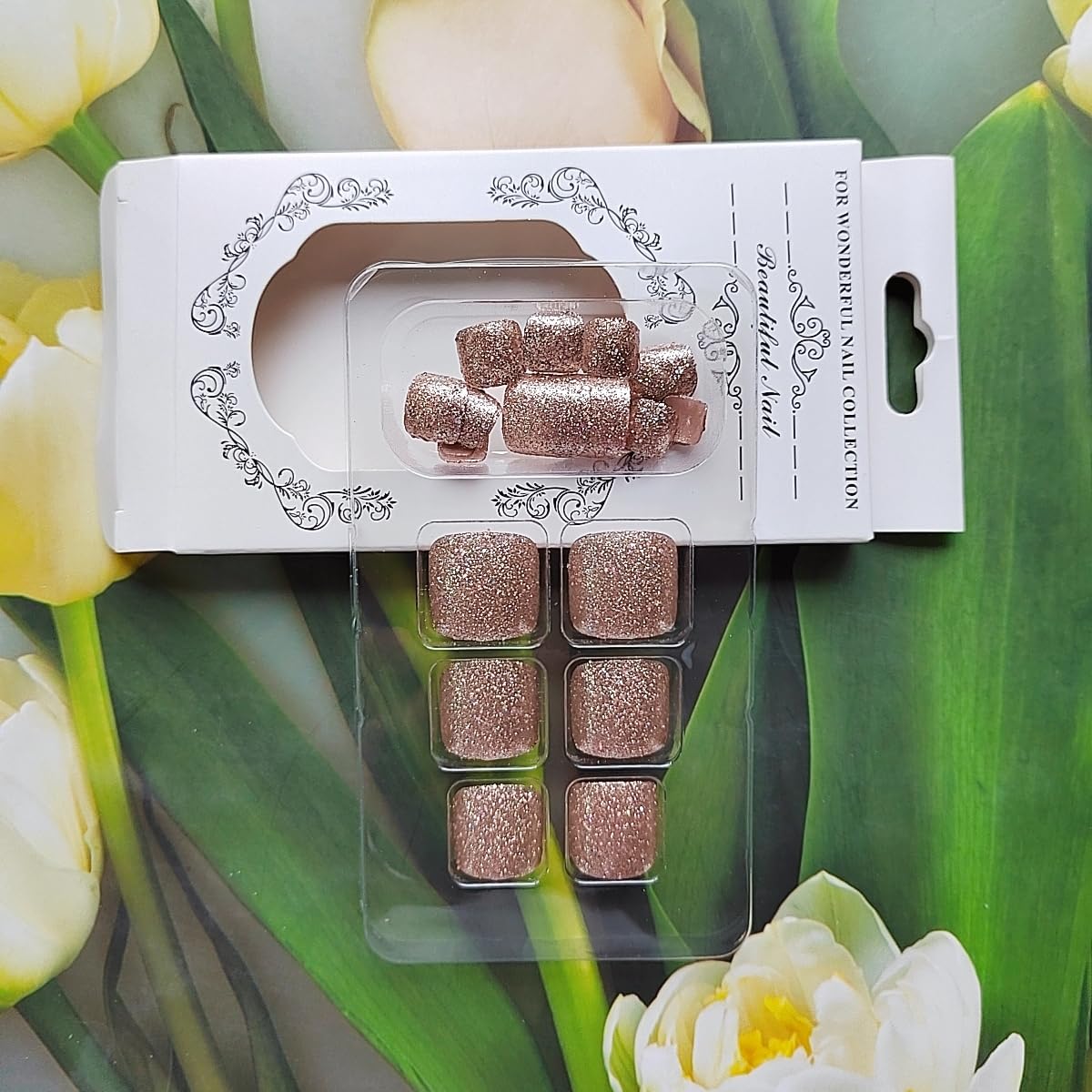 Champagne Gold Press on Toenails Short Square Fake Toe Nails Luxury Glitter Champagne Full Cover Design Glue on Toenails Gold Glitter Acrylic False Toe Nail Reusable Artificial Toenail for Women 24Pcs