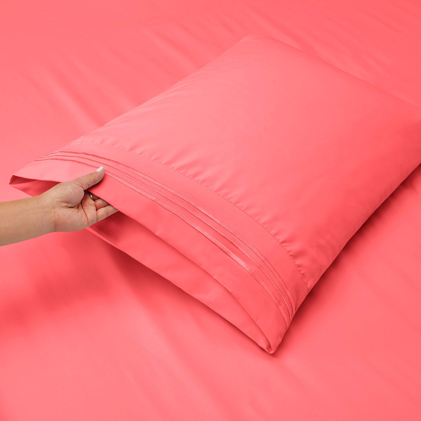 Hearth & Harbor Full Size Sheets - 4 Piece Bed Sheet Set, Hotel Luxury Double Brushed Bed Sheets - Extra Soft Bedding Sheets & Pillowcases, Full, Coral Pink