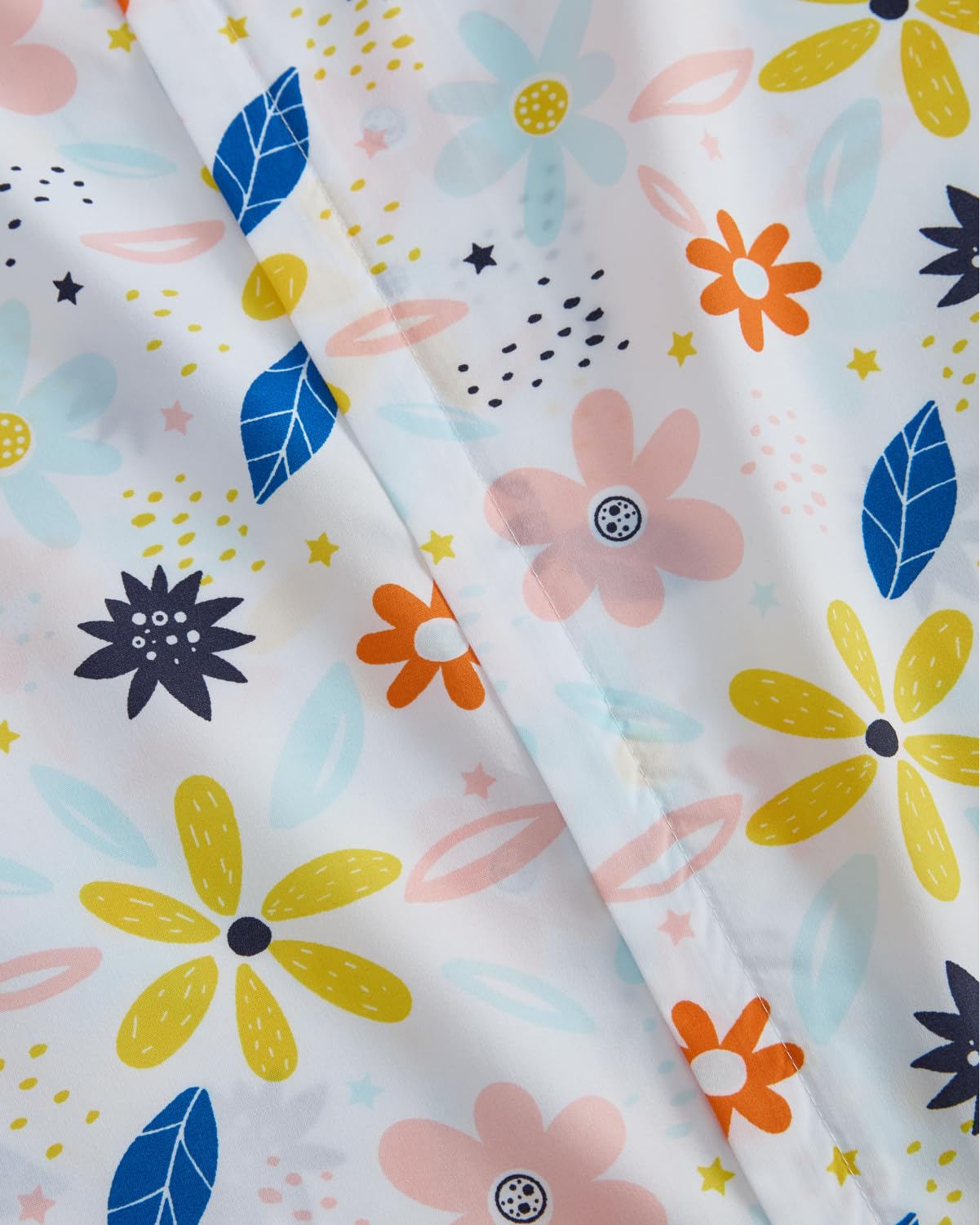 Duvet Cover Twin/TXL Size Set - Extra Soft Floral Duvet Cover 68 x 90 with 1 Pillow Sham - Comfy, Breathable Bedding Set - Hotel Luxury & Fade Free with Zipper Closures & Ties - Sunshine Floral