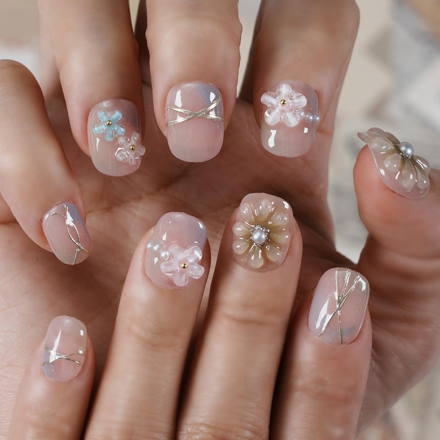 Tesytto Luxury Handmade Press On Nails Short Round, 3D Floral Pearl Design Gradient Glossy Pink Fake Nails, Reusable Soft Gel Acrylic False Nails for Women Daily Nail Art (Soft Petal Pearl Glow, M)