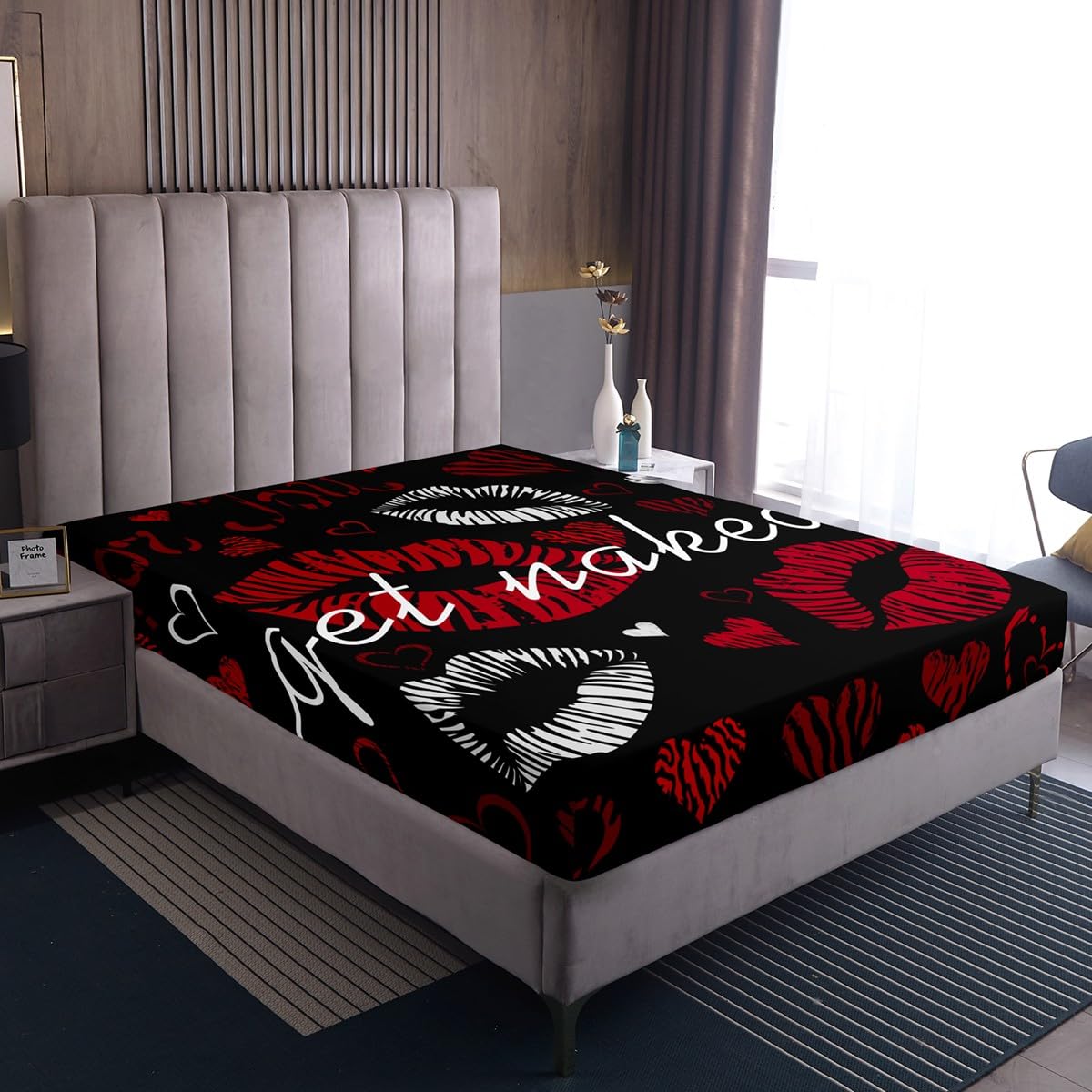 Sexy Lips Bedding Set Funny Get Naked Fitted Sheet & Pillow Sham Set for Couple Lover Kiss Bed Sheet Set White Red Woman Mouth Pattern Decor Bed Cover No Flat Sheet Room Decor Full Size 3Pcs
