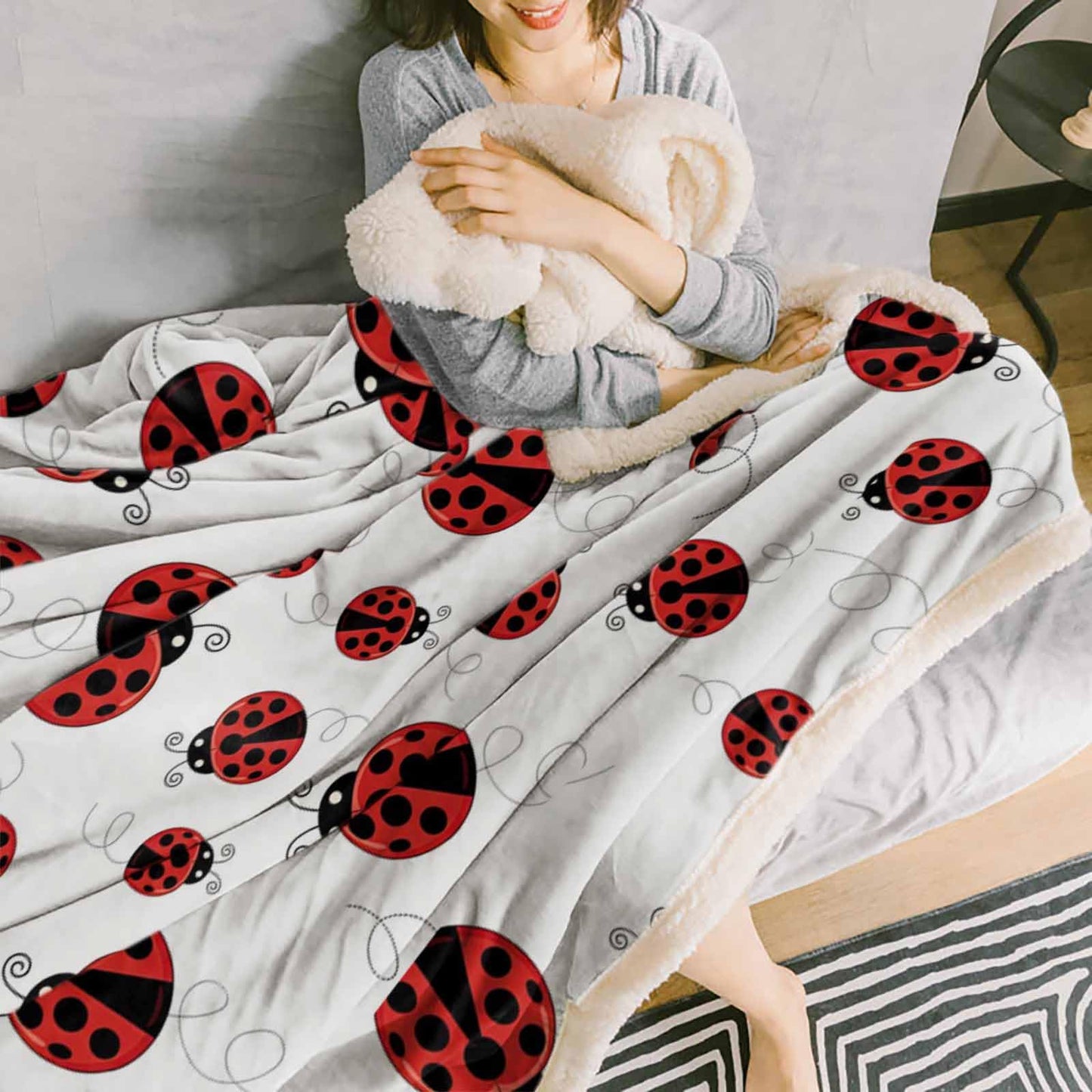 Ladybug Sherpa Fleece Luxury Blanket - Warm & Cozy Super Soft Reversible Throw, 40"x50", Red Ladybug on White Background