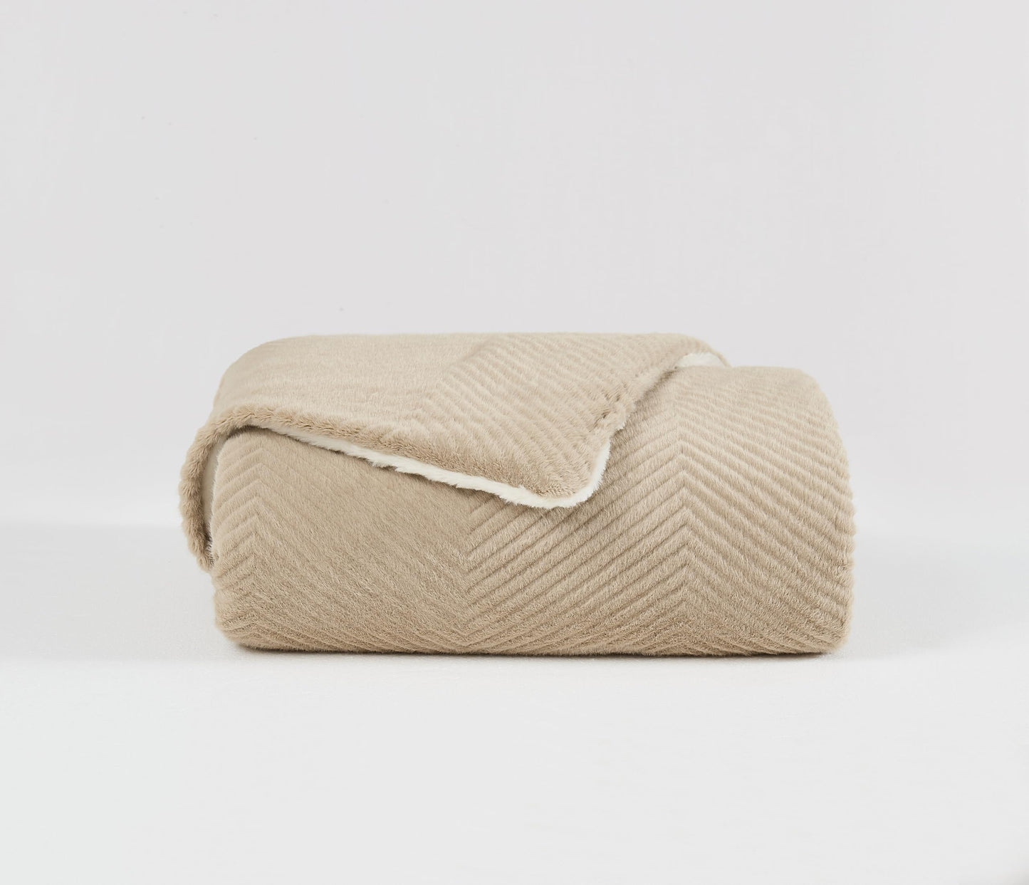 Brooklyn Loom Luxe Chevron 50x70 Throw, Textured Solid Color, Adult Bedding, Oeko-TEX Certified