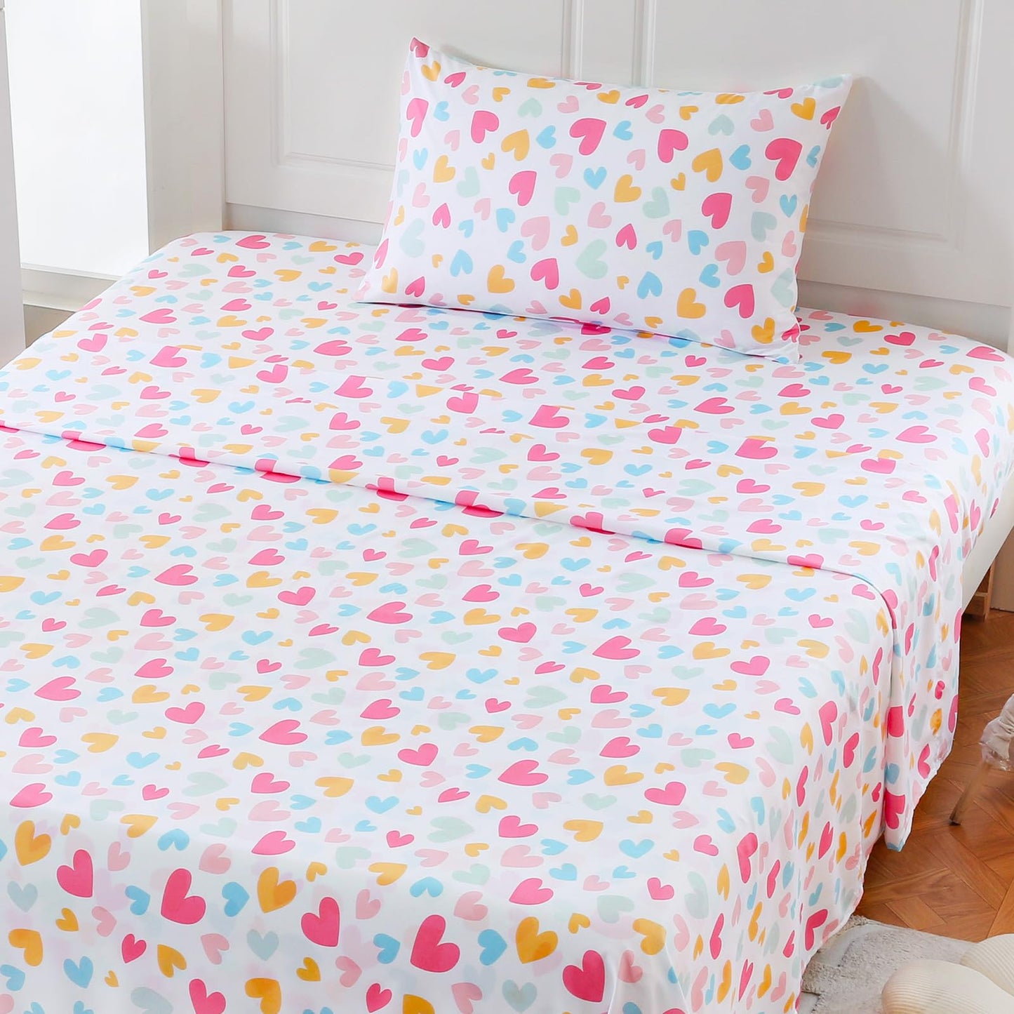 MICORAL Kids Twin Sheets Set Hearts, 3 Pieces Sheets for Boys & Girls, Soft Printed Microfiber Double Brushed Bed Sheets, Deep Pocket Cozy Toddler Bedding Set, Cute Hearts