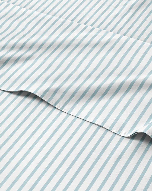 Striped Sheets - Blue & White Striped Sheets - 1 Flat & 1 Fitted & 2 Pillowcases w/ Deep Pockets – Wrinkle & Fade Free - Soft, Breathable and Cooling - Luxury Pinstripe Bedding - Full Size Bed Set