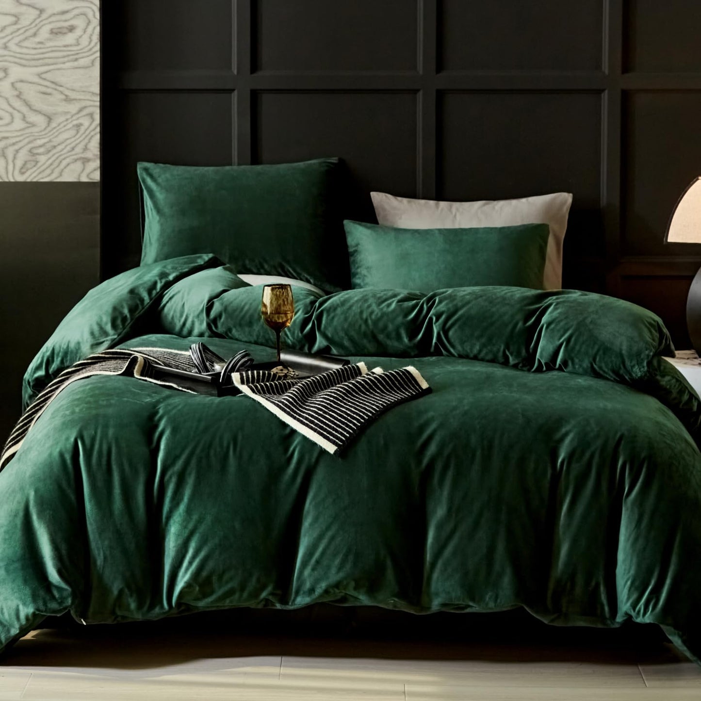 WARMDERN Emerald Green Flannel Velvet Duvet Cover King Size Duvet Cover Bedding Sets, 3pcs Ultra Soft Luxury Textured Modern Crystal Velvet Duvet Covers with Zipper Closure(Emerald Green, King)