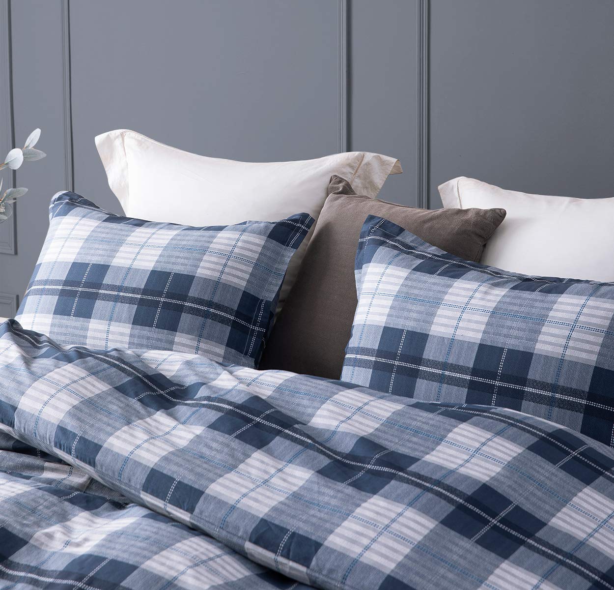 SLEEPBELLA Comforter King Size, 600 Thread Count Cotton Navy Blue & Grey Buffalo Pattern Blue Plaid Comforter Sets,Down Alternative Bedding Set 3Pcs (King, Navy Plaid)