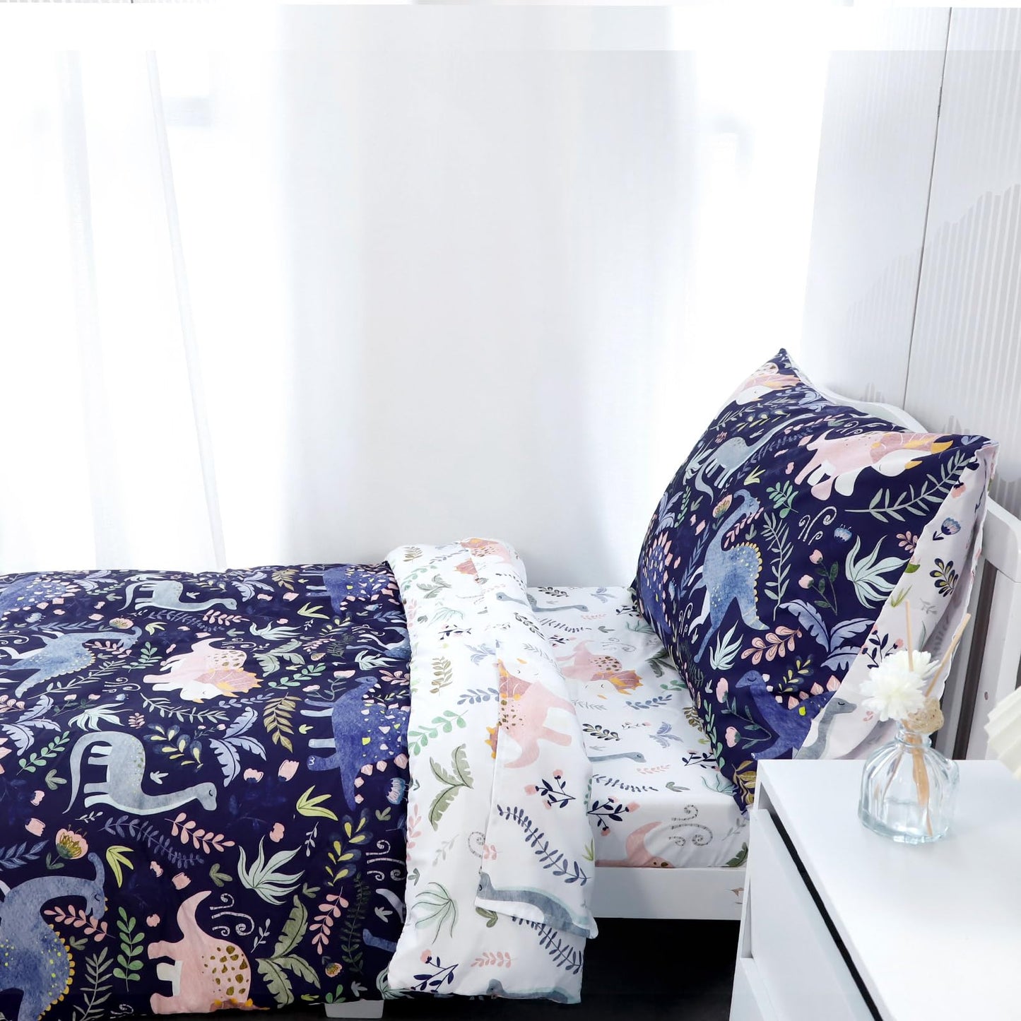 Pea Pod 4 Piece Dinosaur Toddler Bedding Set for Boys, Premium Blue Toddler Comforter Set Crib Sheets Set Includes Flat Top Sheet, Fitted Sheet, Comforter, Envelope Pillowcase,Ultra Soft