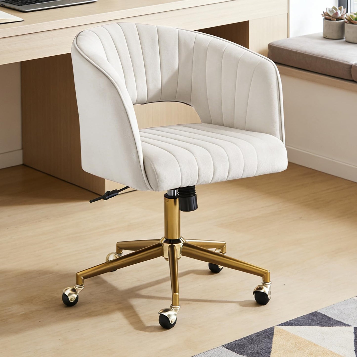 FENFSHE Home Office Desk Chair, Vanity Chair with Back 360 Swivel Armchair and Gold Base, Velvet Criss Cross Chair with Wheels for Vanity Home Office, Living Room, Bedroom and Study (Beige)