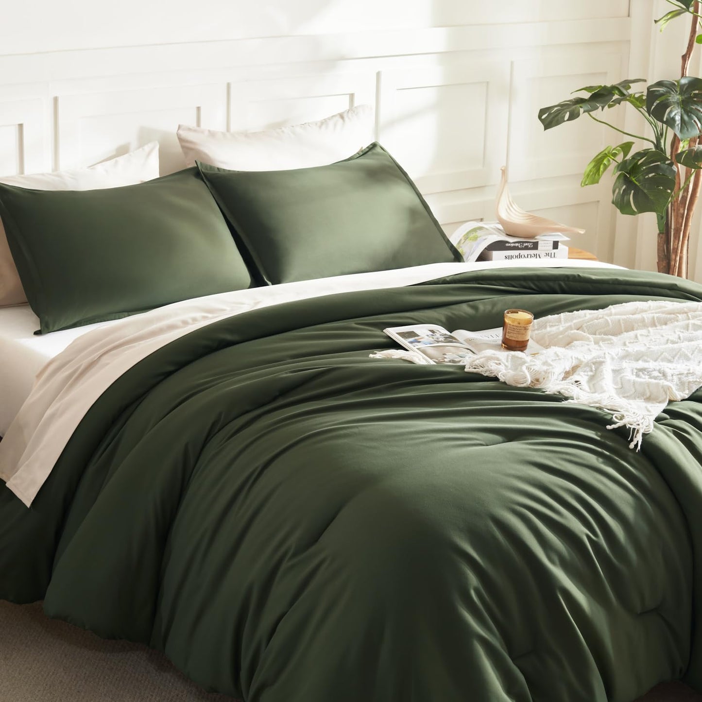 Litanika Dark Olive Green Comforter Set King, 3 Pieces Solid Bedding Comforter Set, All Season Fluffy Bed Set (104x90In Comforter & 2 Pillowcases)