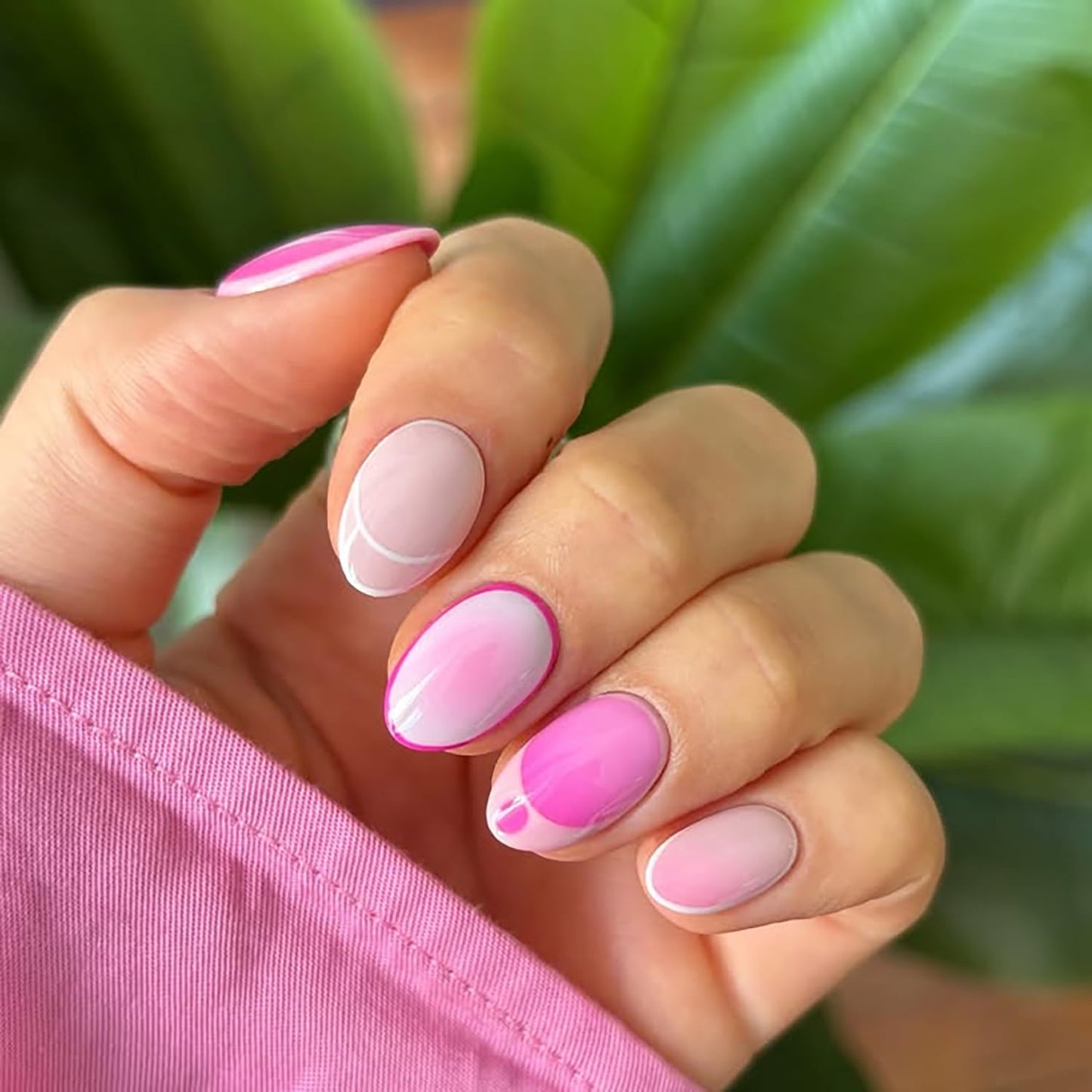 Pink Almond Press On Nails Short French Tip Fake Nails Acrylic Nail Press Ons Full Cover False Nails With Artificial Glossy Designs Pink White Glue On Nails Short Stick On Nail For Women