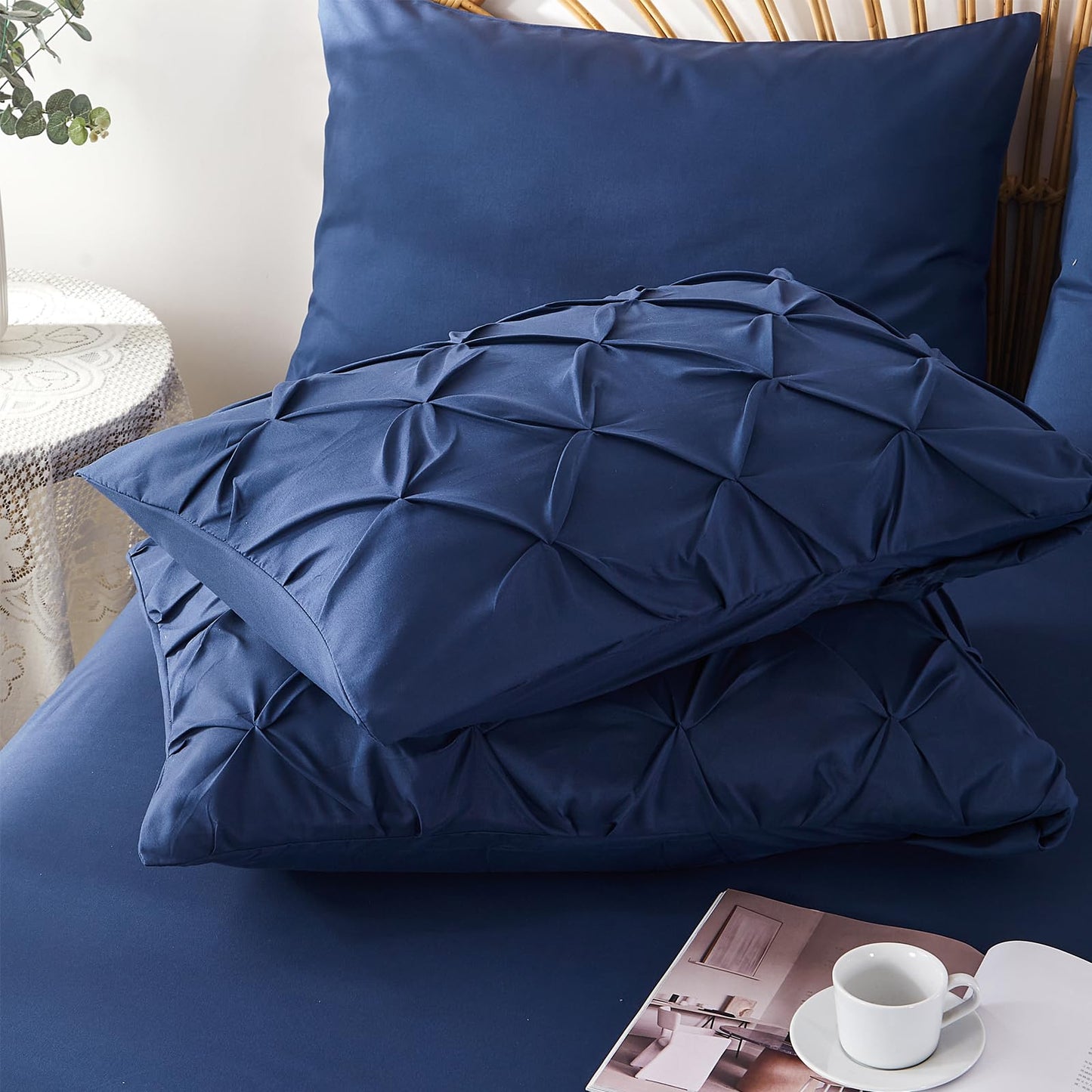AiMay 6PC Sheet Pillowcase Set Deep Pocket Double Brushed Microfiber Soft Durable Solid Color Wrinkle Free 1 Flat Sheet 1 Fitted Sheet 2 Pillowcases 2 Pinch Plated Pillowcases(Navy Blue, Queen)