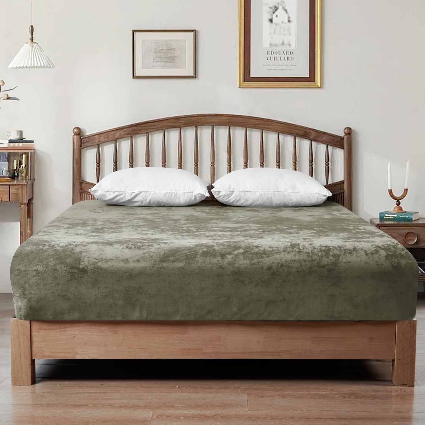 PHF Truly Velvet Fitted Sheet Only Queen Size, Luxury Super Soft Cozy Fuzzy Fleece Bottom Sheet, Deep Pocket Up to 16",Suitable for Fall Winter Spring, No Pillowcases, Smokey Olive