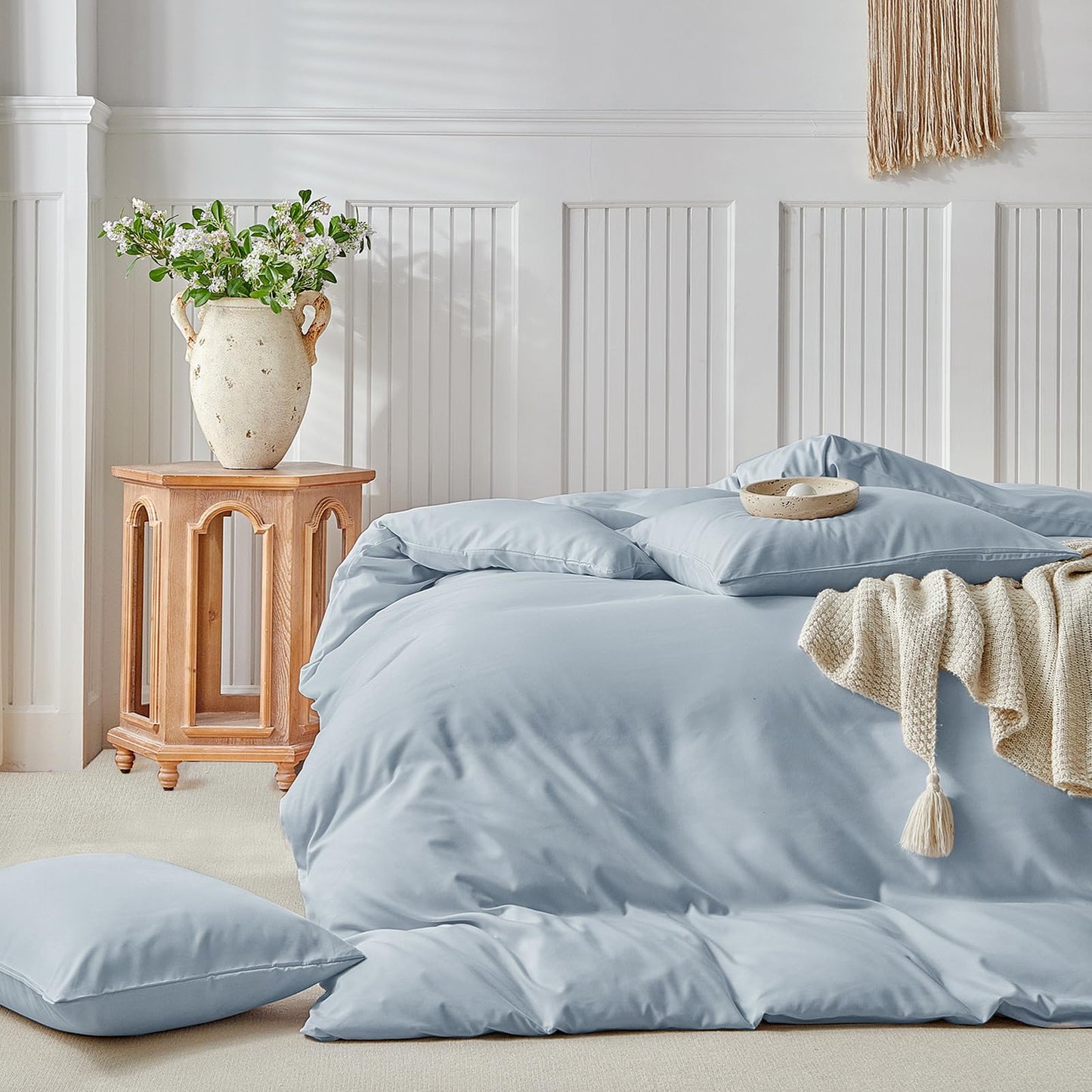 Lekesky King Size Duvet Cover Set, Hazy Blue Duvet Cover, Ultra-Soft Microfiber 3 Pieces Comforter Cover with Zipper and Corner Ties, Includes 2 Pillowcases 20"x36"