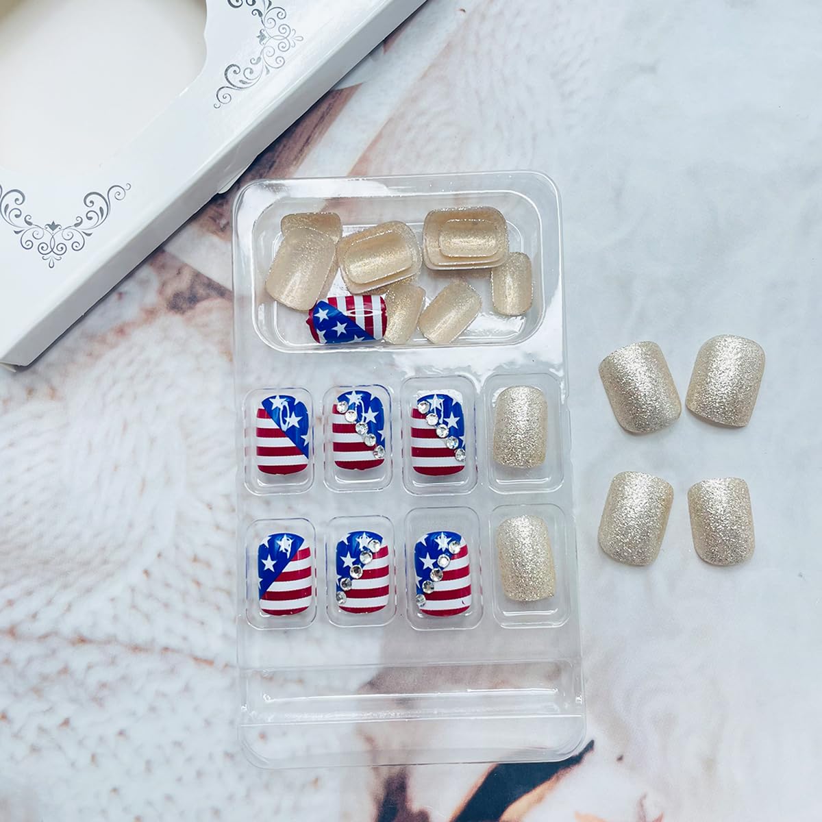 24Pcs Independence Day Press on Nails Short Square Fake Nails with Rhinestones Designs 4th of July Glue on Nails Full Cover Silver Glitter Acrylic Stick on Nails for Women 4th of July Nails Decor