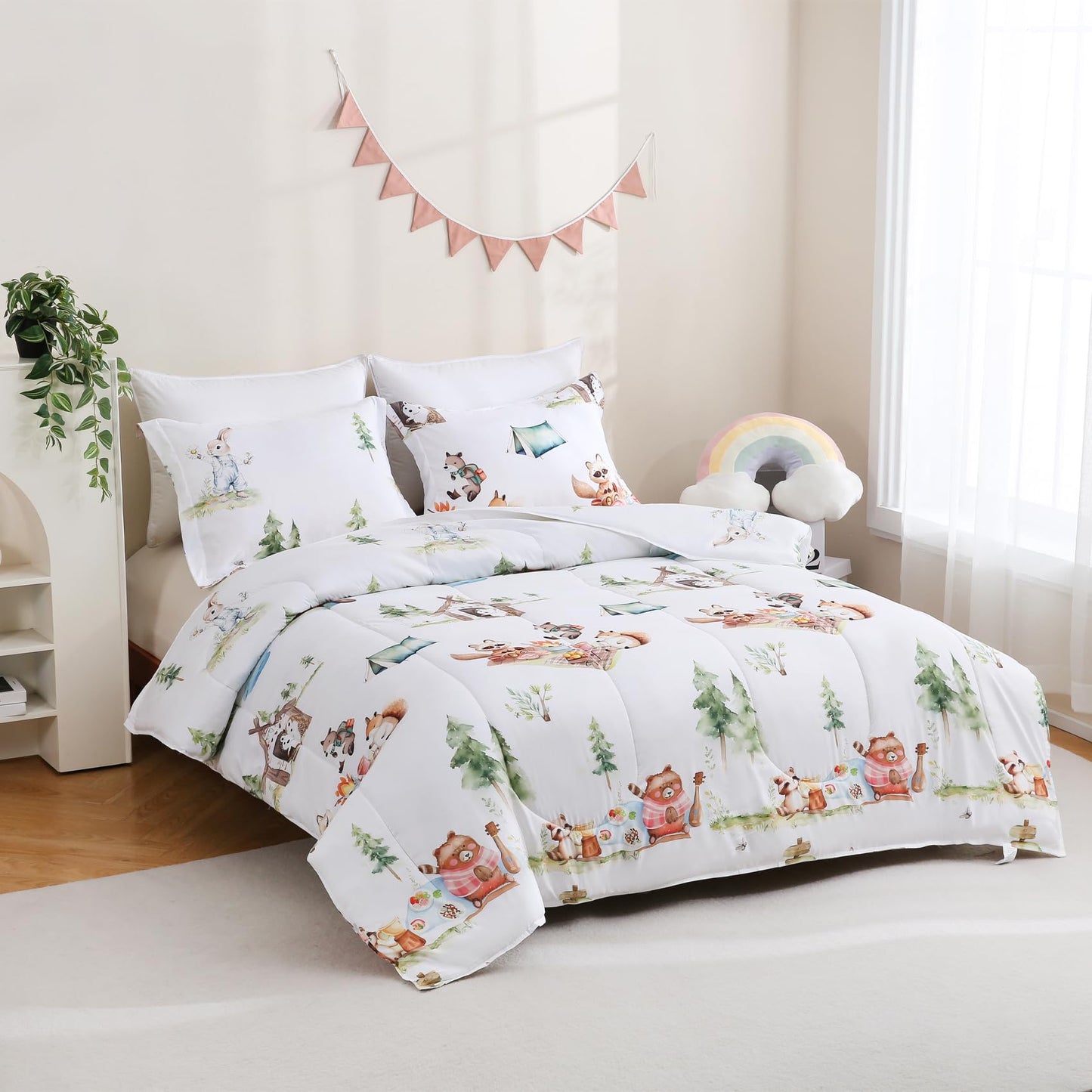 Yibeizi Camper Themed Comforter Set Twin, Kids Woodland Animals Printed Bedding Set with Pillow Sham, Cute Lightweight Soft Breathable Machine Washable Quilted Bed Comforter Set 2 Piece