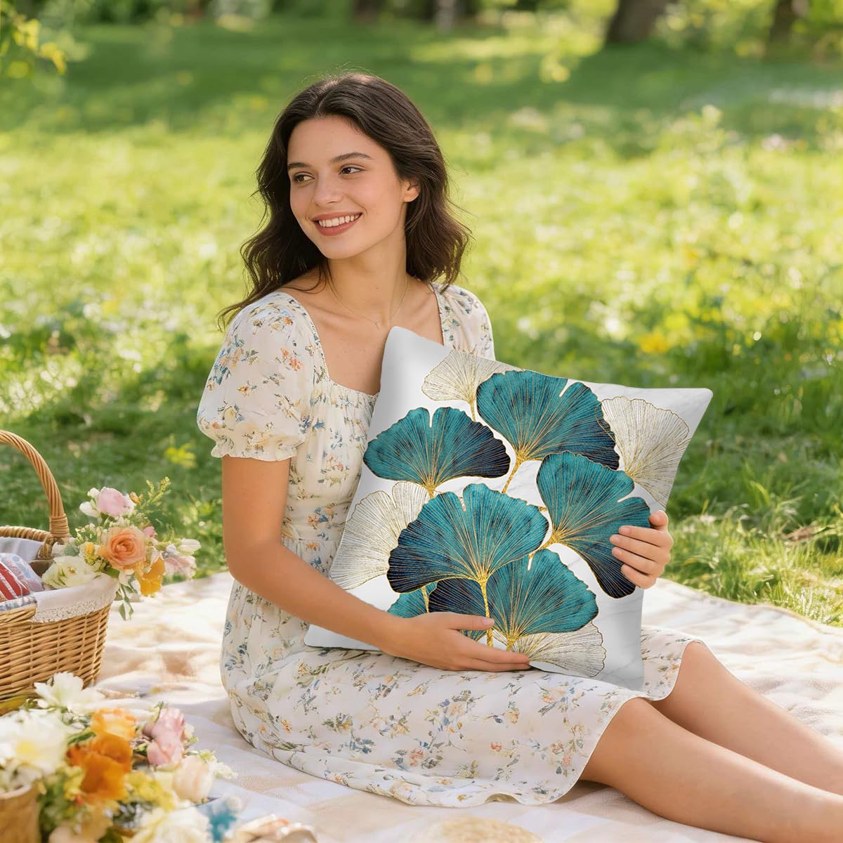 F Finerease Throw Pillow Cover Teal Ginkgo Leaves - 18 x 18 Inch Turquoise Pillow Cushion Cover - Set of 2 Square Cushion Case, Great for Sofa, Bedroom, Yard, Living Room Home Decor