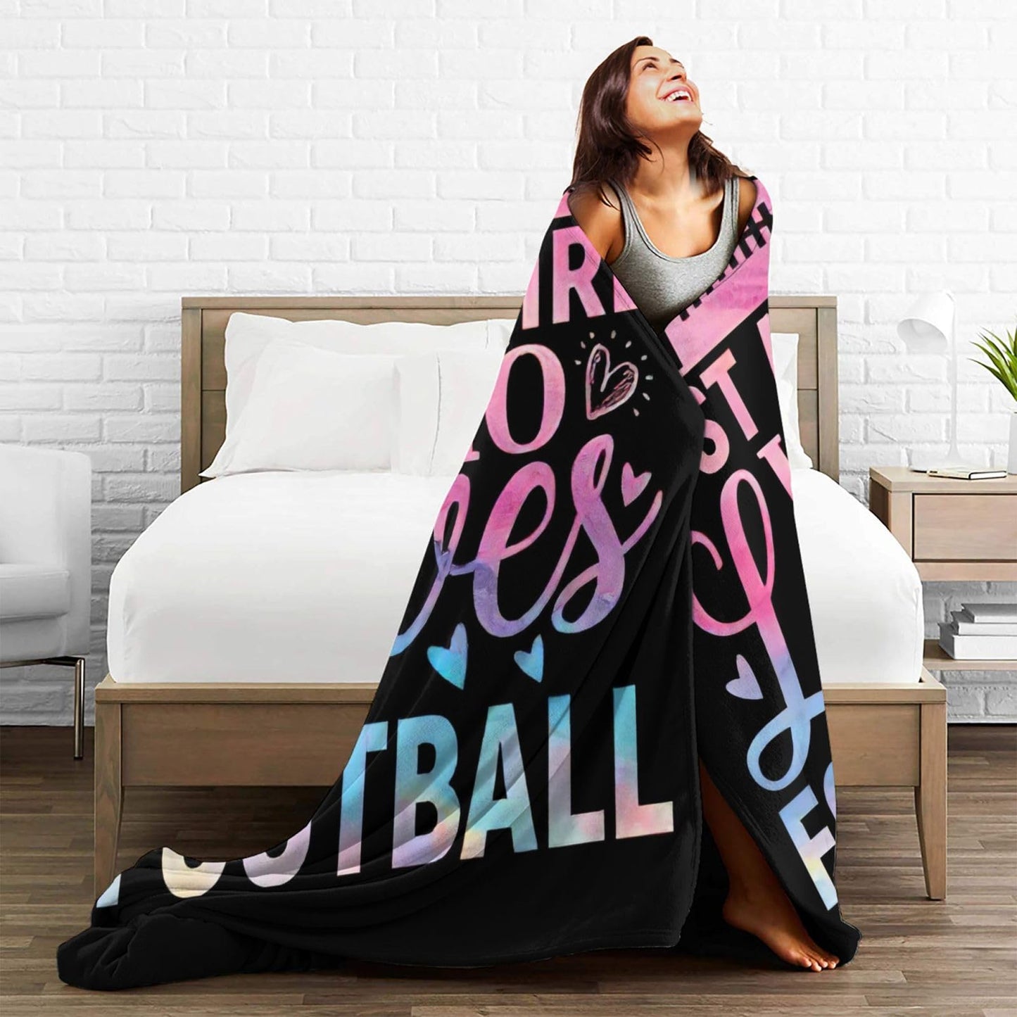 Lovira Just A Girl Who Loves Football Throw Blanket Sports Print Throw Blankets Gifts for Couch Sofa Bed Stuff Decor Soft Cozy Fleece Plush Warm Flannel Bedding for Lover 40"x50"