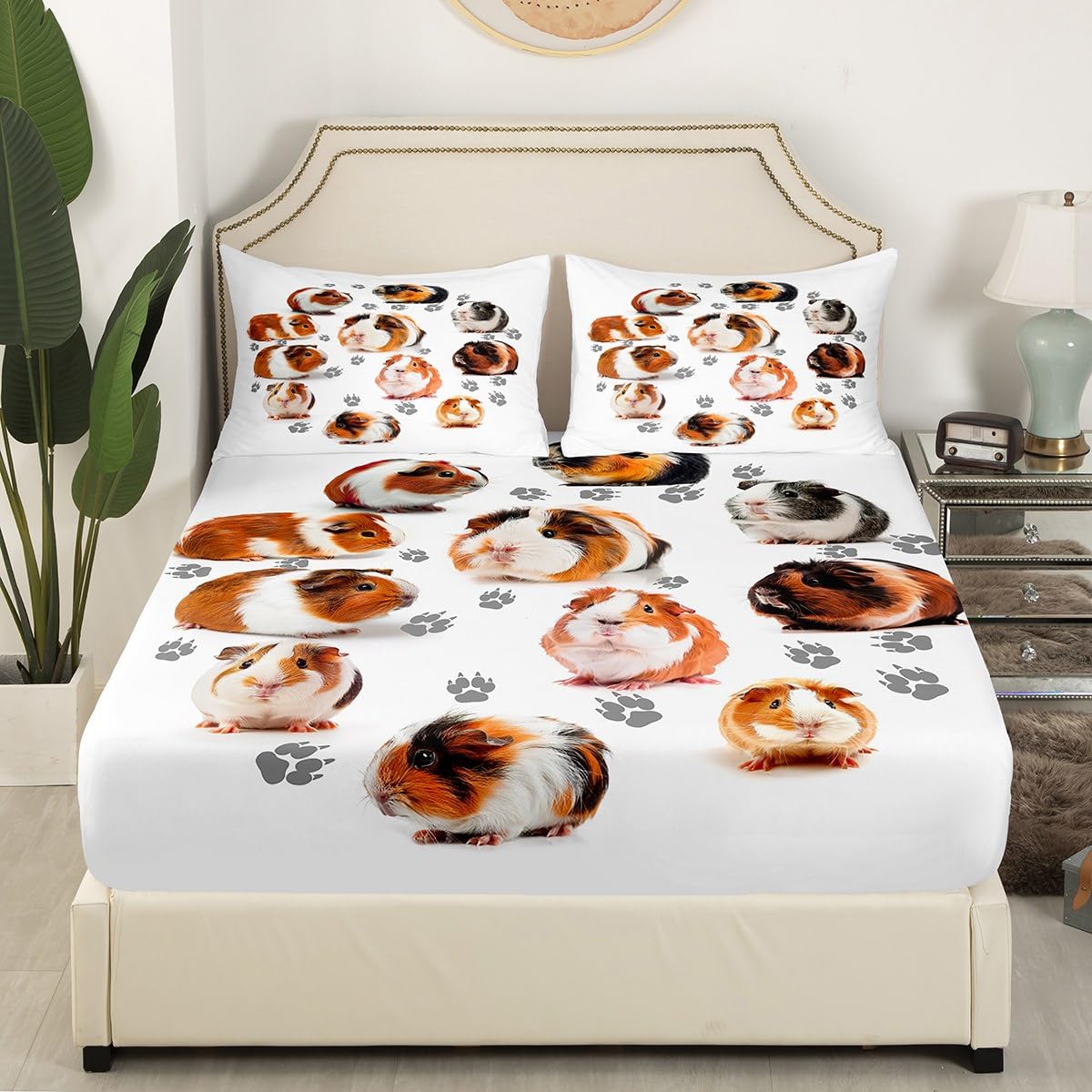 Manfei Guinea Pig Sheet Set Cute Guinea Pig and Footprint Decor Fitted Sheet Cute Animal Bedding Set 2pcs for Kids Soft Polyester Bed Sheets (1 Fitted Sheet + 1 Pillow Case) Twin Size
