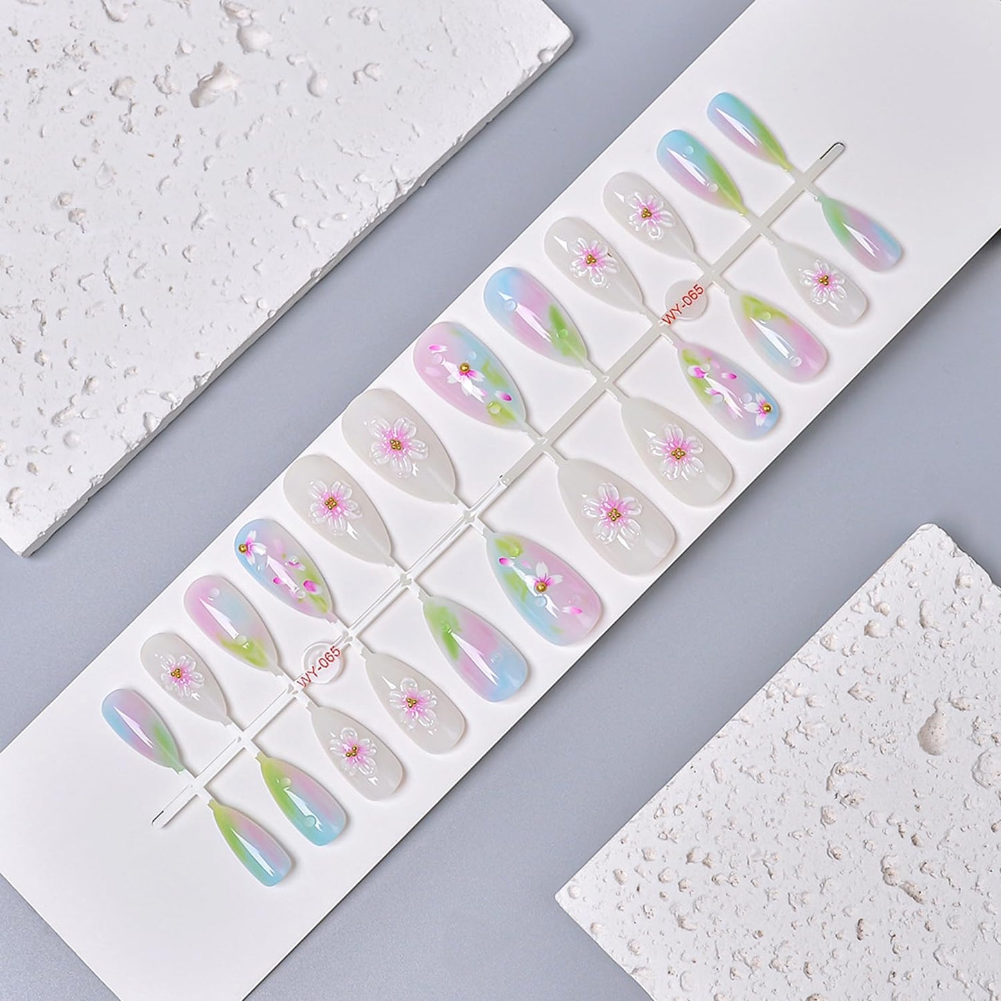 24Pcs Cute Flower Press on Nails Medium Almond Fake Nails Spring Summer Nail Art Handmade Gradient Stick on Nails Glossy Full Cover Artificial Nails for Women DIY Nails Decoration Daily Wear