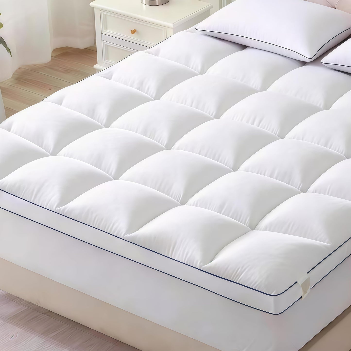 Thick Mattress Topper Queen with Deep Pocket, Extra Pillow Top Mattress Pad, Breathable & Cooling Mattress Cover, Fits 8-21 Inch, Soft Support for Back Pain Relief, Mattress Protector (Queen, White)