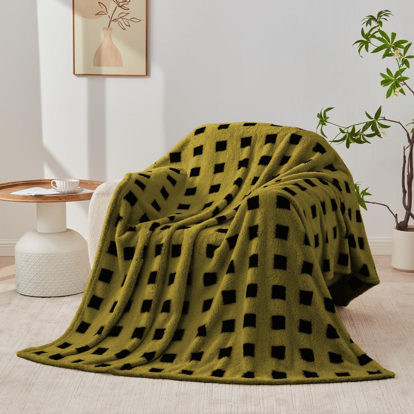 PLEVONITH Fleece Blanket for Couch for Bed320GSM - Olive Green Checkered Blanket Throw, Christmas Blanket Cozy Blankets for Women Gift, 50x60 Inches