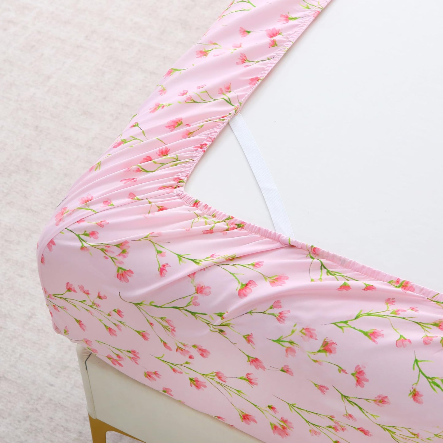 Mooreeke Cozy Floral Microfiber Printed Full Sheet Set - Soft & Breathable Pink Flowers Bed Sheets with Deep Pocket - Non-Slip Fitted Design - Pink Flowers with Green Branches Pattern - Full