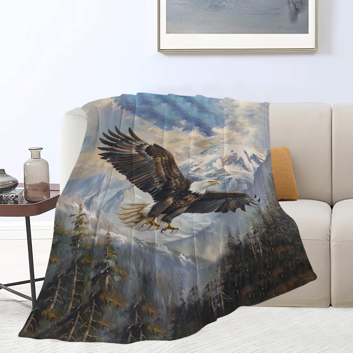 SweetFox Bald Eagle Blanket American Eagle Decor Throw Blanket Gifts for Girls Boys Super Warm Soft Plush Lightweight Fleece Flannel Winter Couch Bedding Blankets for Kids Adults Women Men 50"X40"