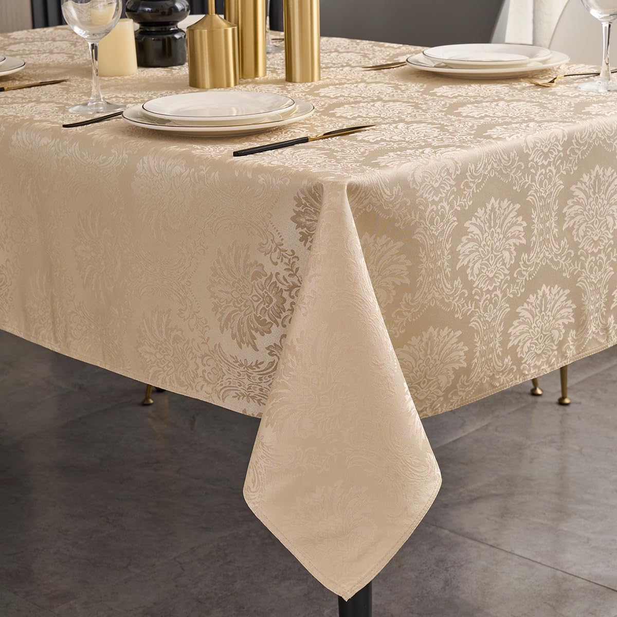 Romanvicky Damask Jacquard Rectangular Tablecloth, Champagne Gold Floral, Spill-Proof Stain Resistant Wrinkle Free Table Cover for Banquet Dining Holiday Party Decor, 52x70 Inch